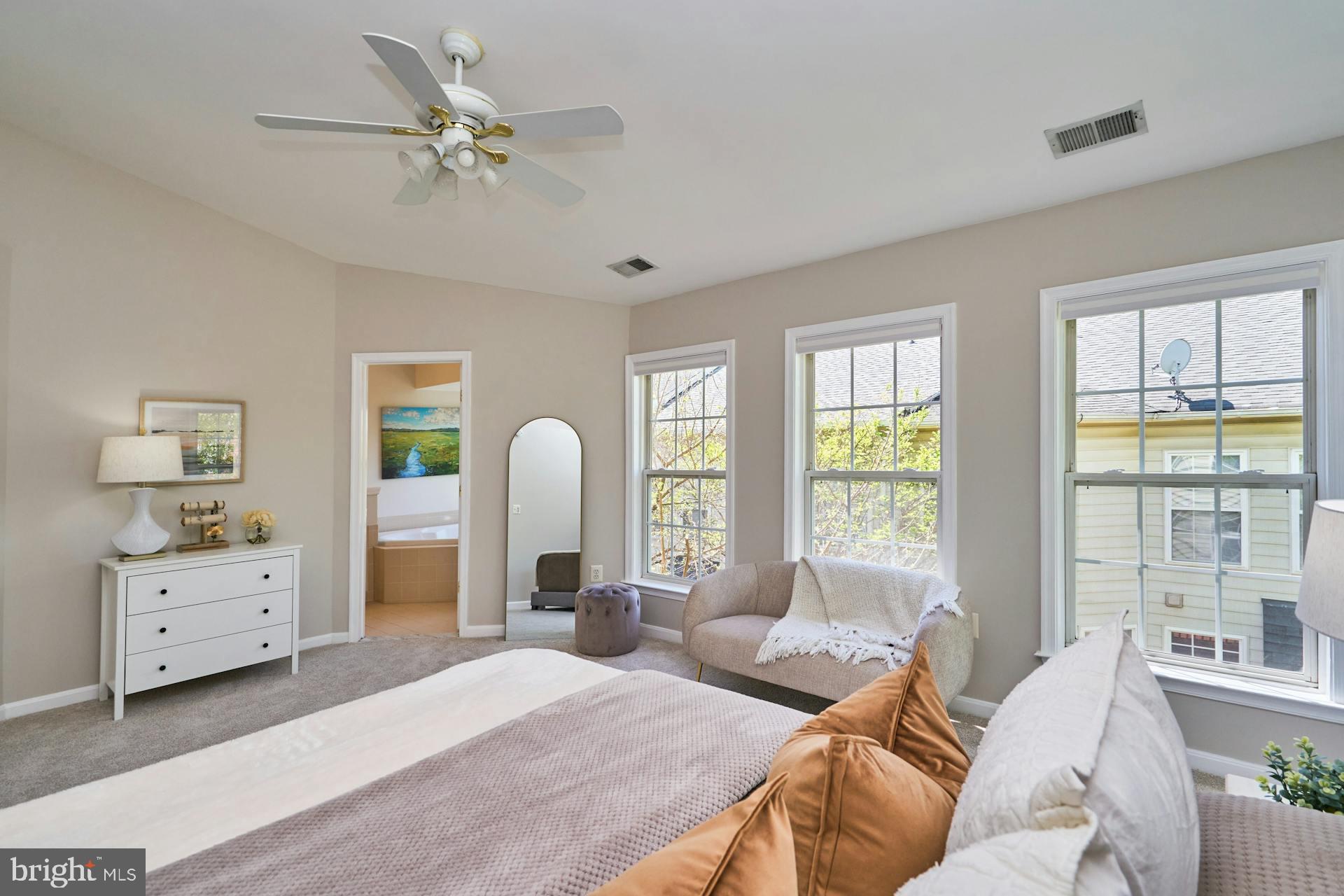 2820 CHARLES DUNN DRIVE