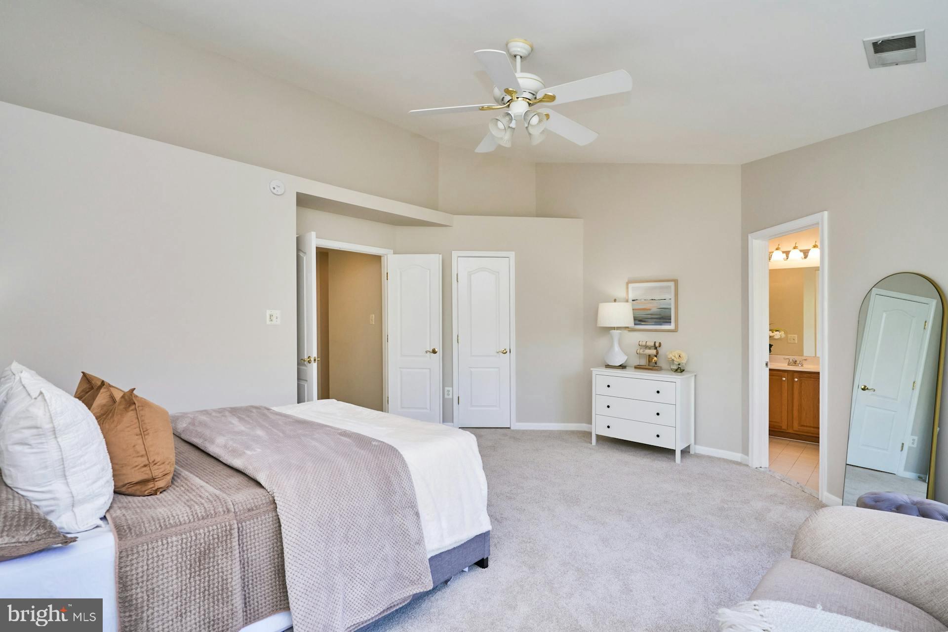 2820 CHARLES DUNN DRIVE