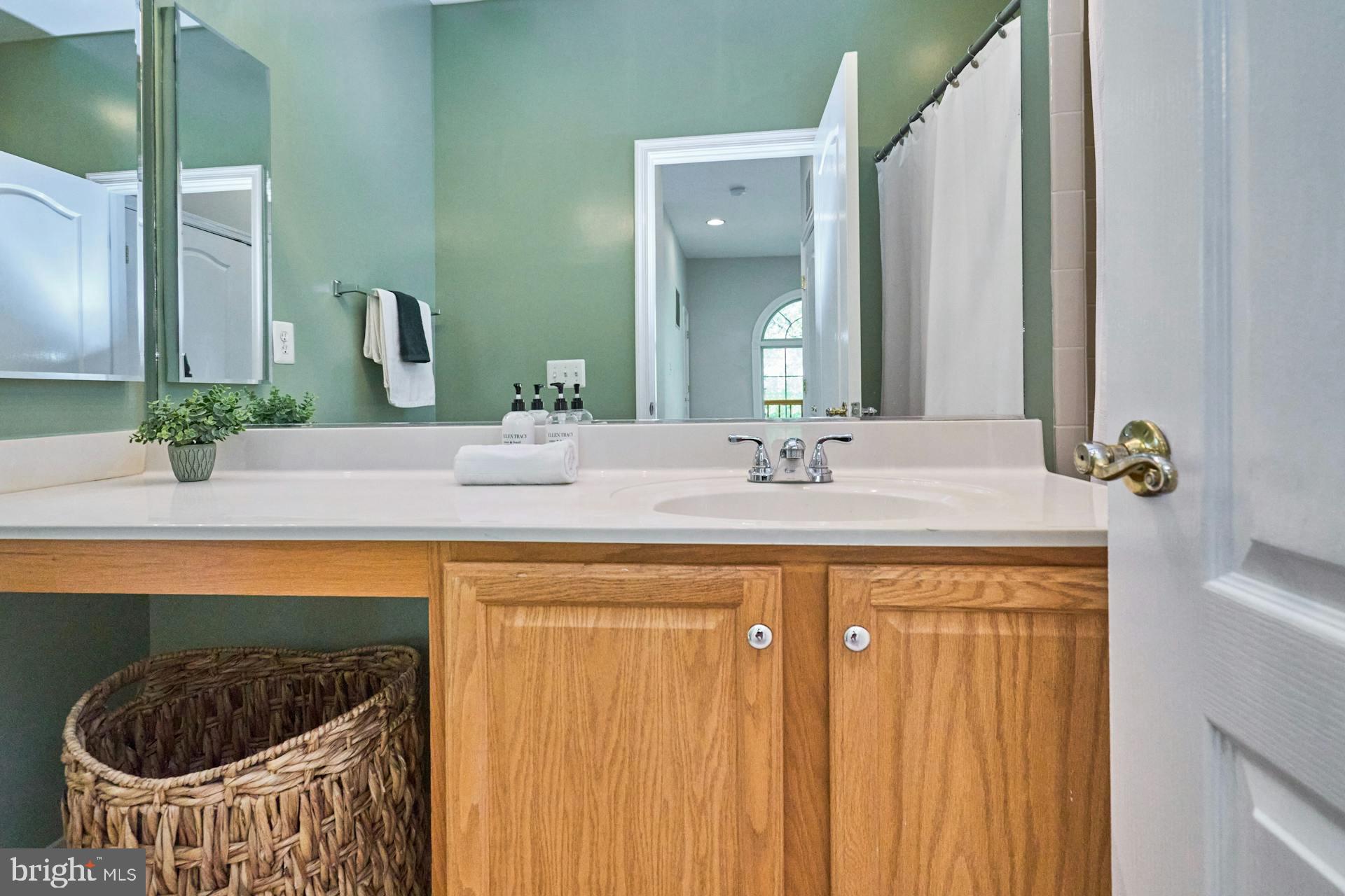 2820 CHARLES DUNN DRIVE