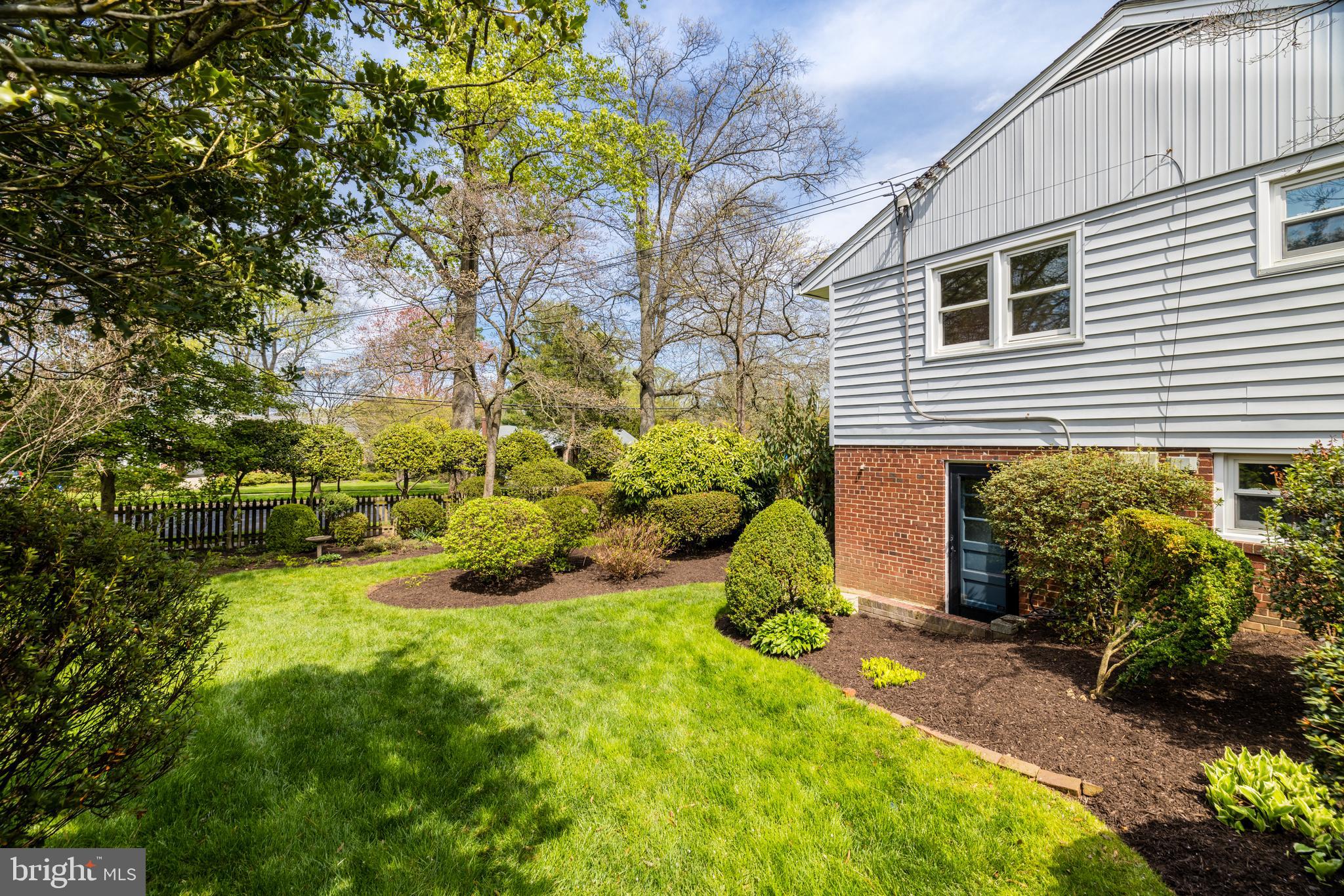 7024 SANTA MARIA COURT