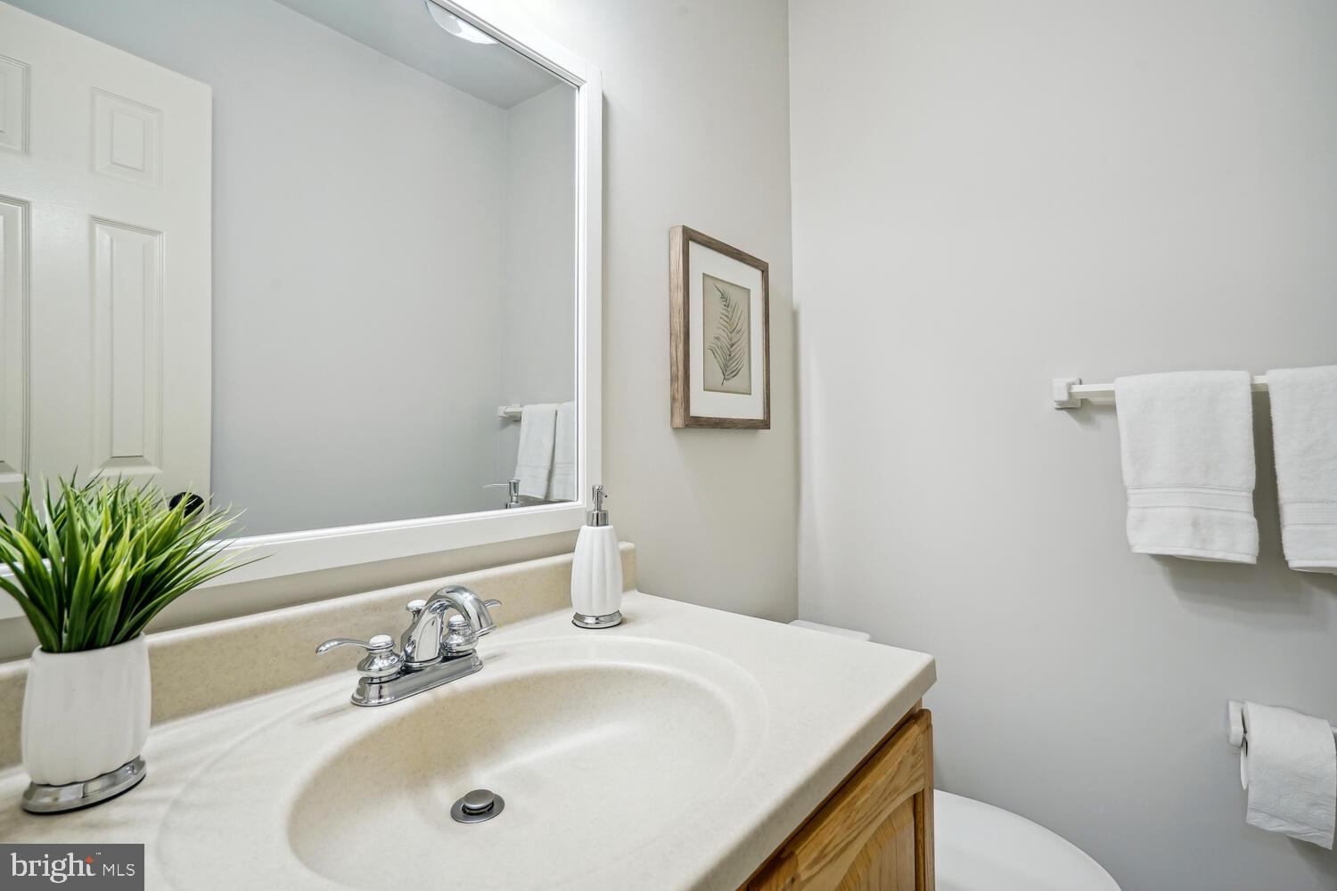 13611 WHITE BARN LANE