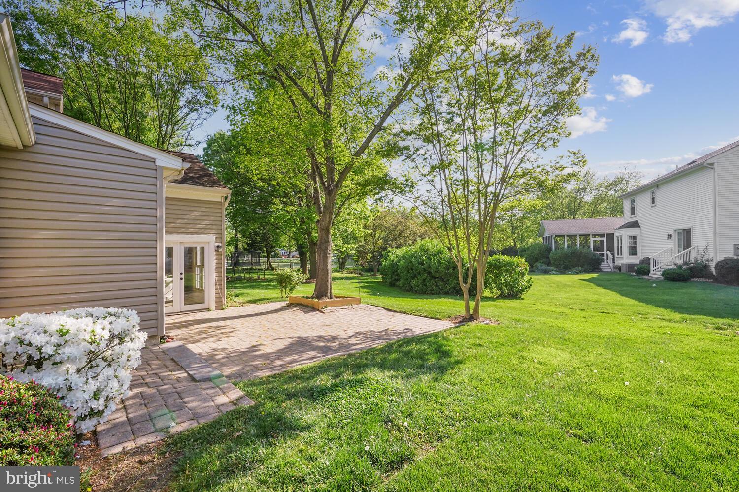 13611 WHITE BARN LANE