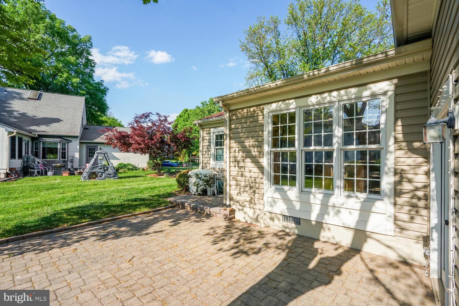 13611 WHITE BARN LANE