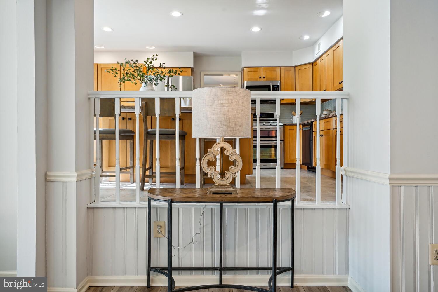 13611 WHITE BARN LANE