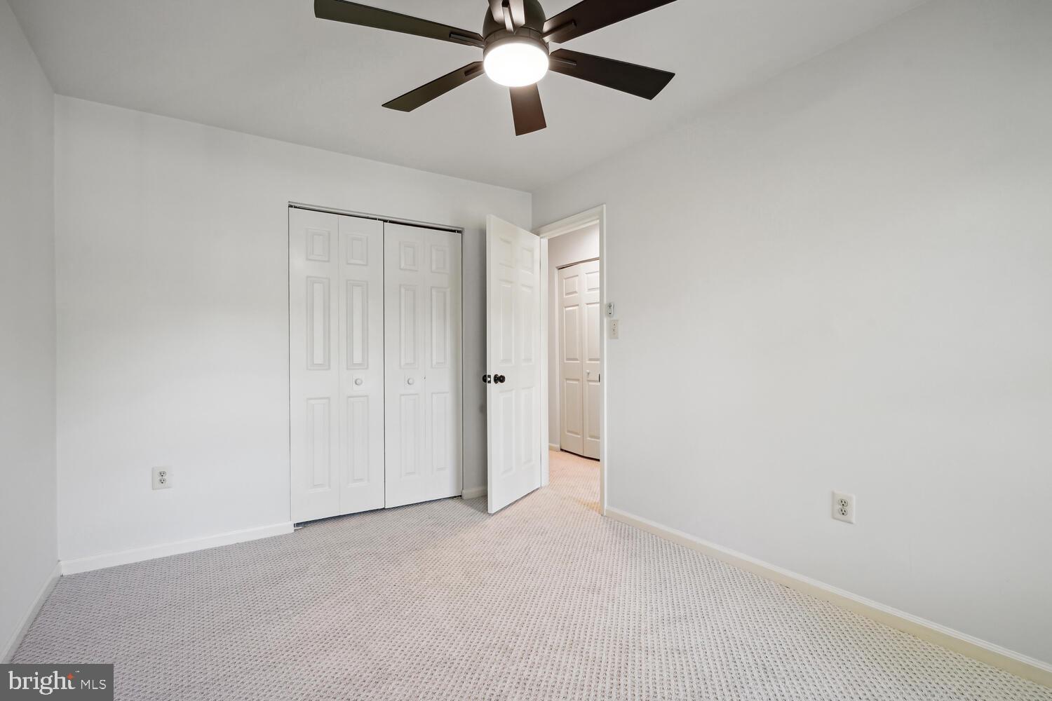 13611 WHITE BARN LANE