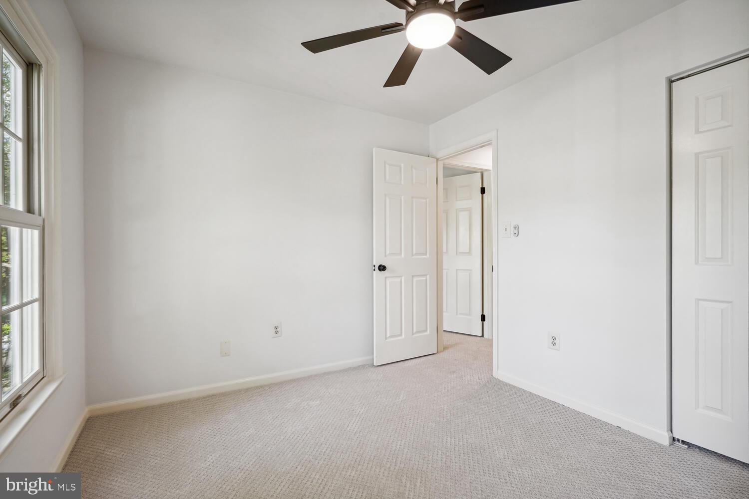 13611 WHITE BARN LANE