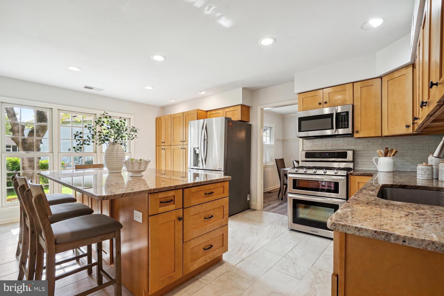 13611 WHITE BARN LANE