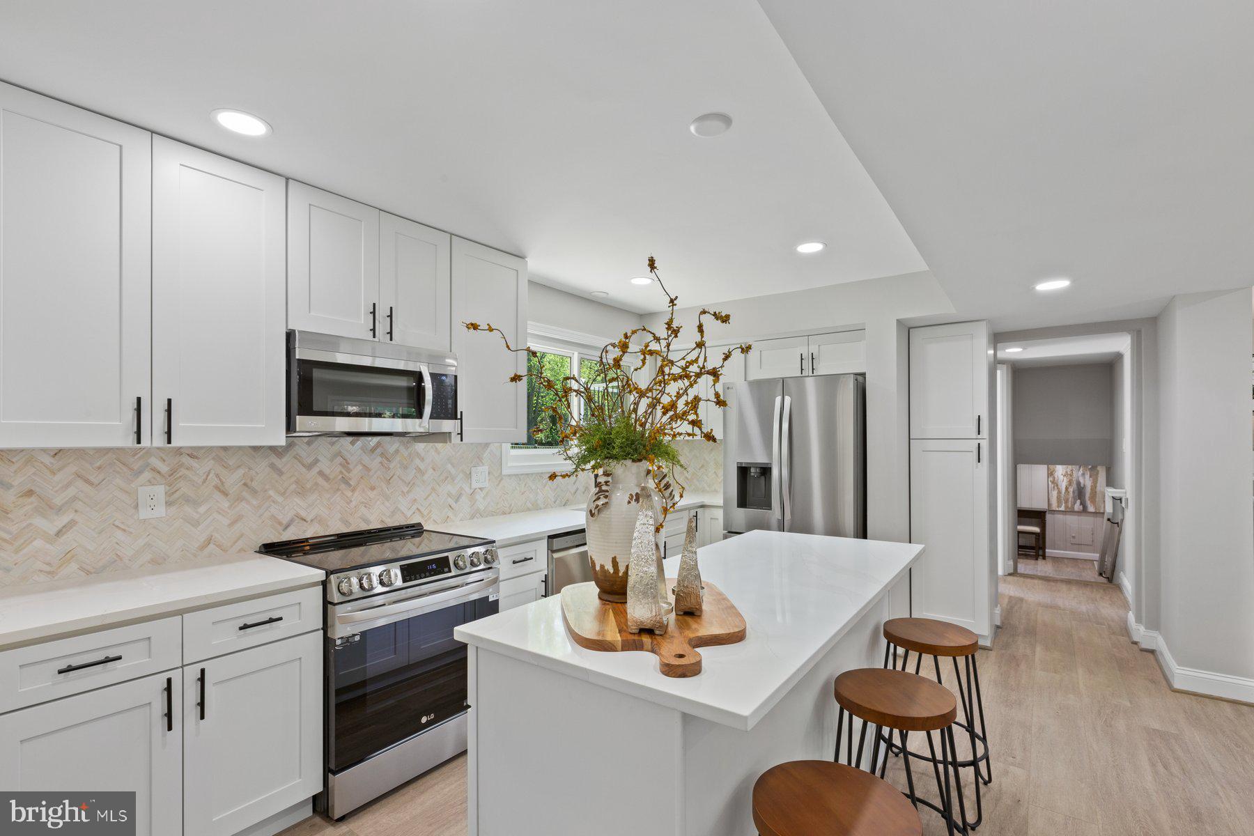 3331 MANSFIELD ROAD