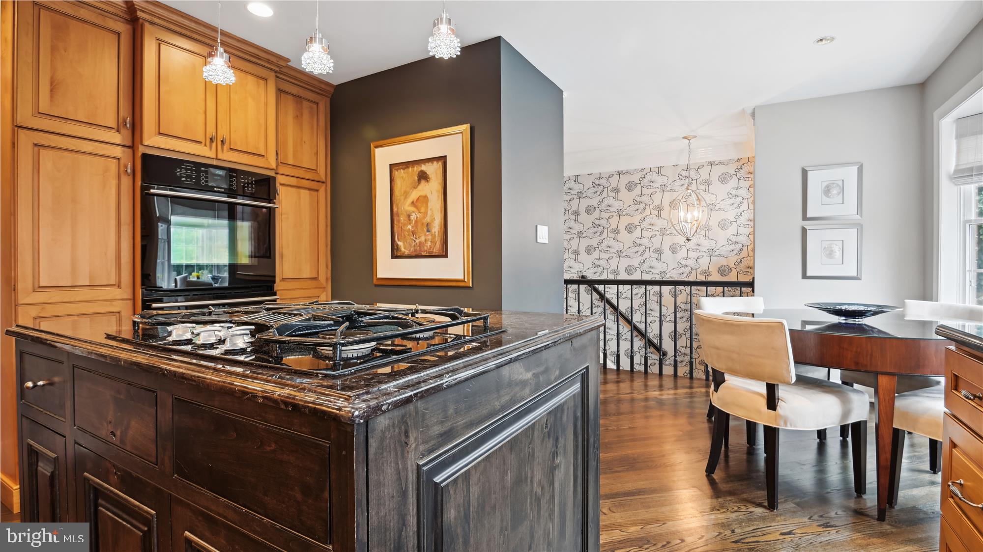 8122 MADRILLON COURT