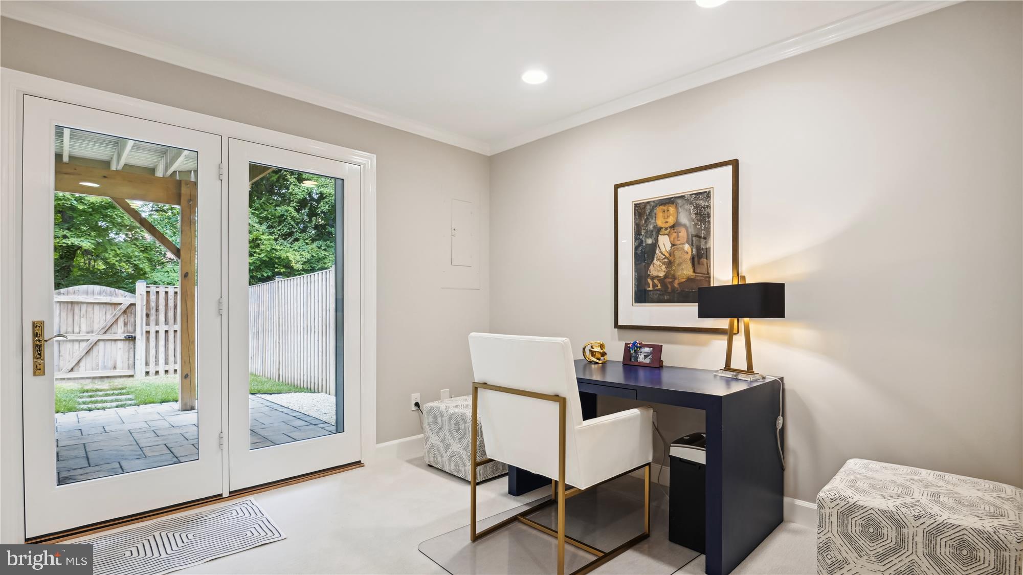 8122 MADRILLON COURT
