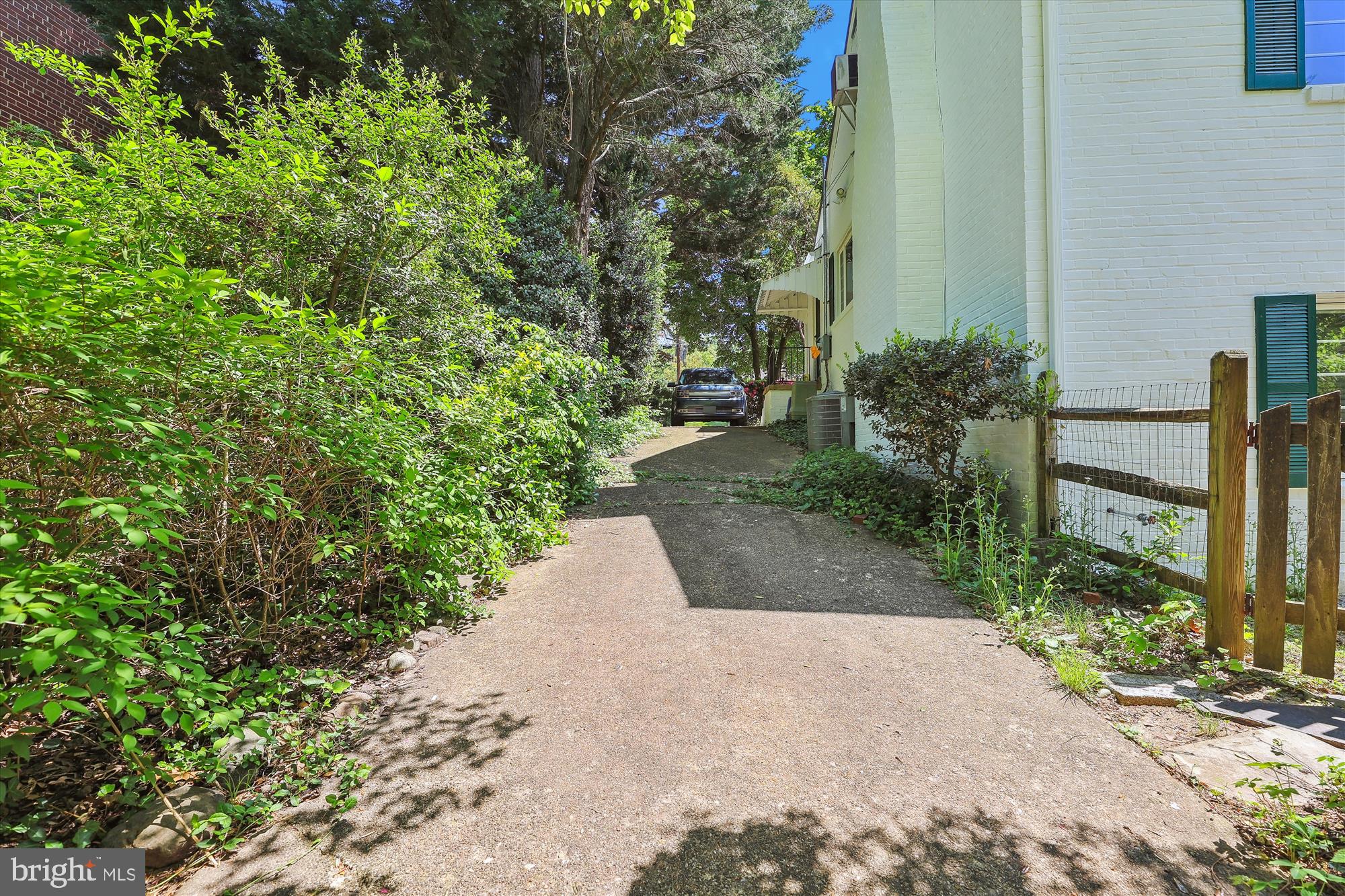 3110 SHADELAND DRIVE