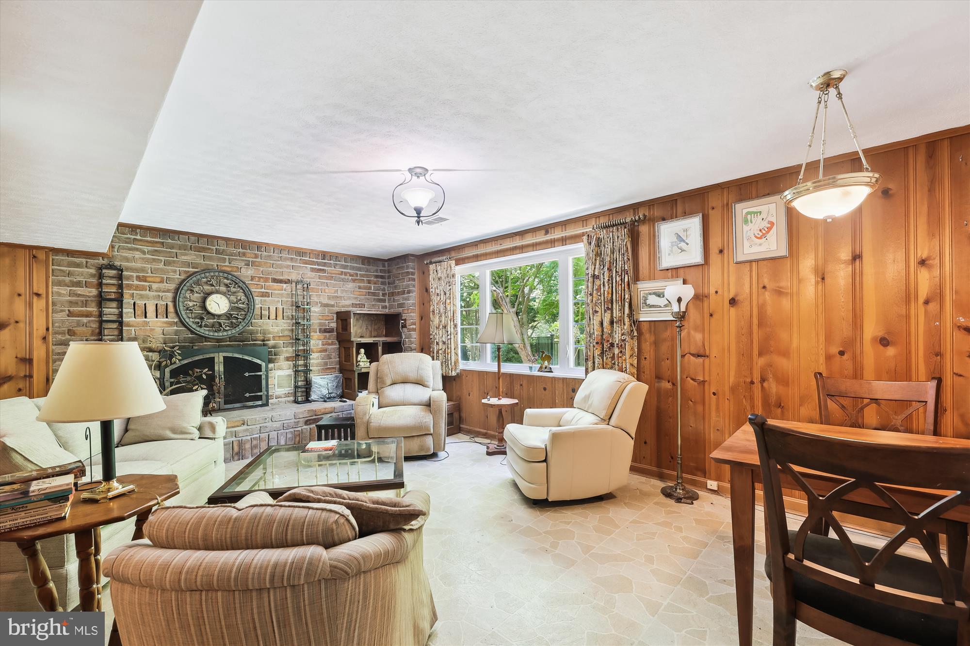 3110 SHADELAND DRIVE