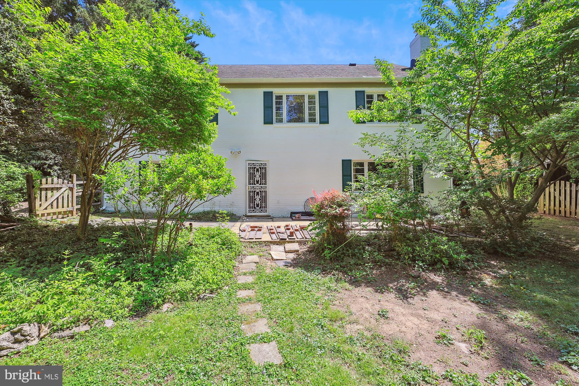 3110 SHADELAND DRIVE