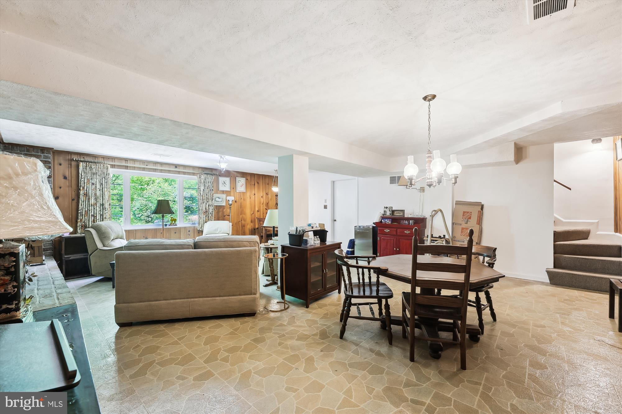 3110 SHADELAND DRIVE