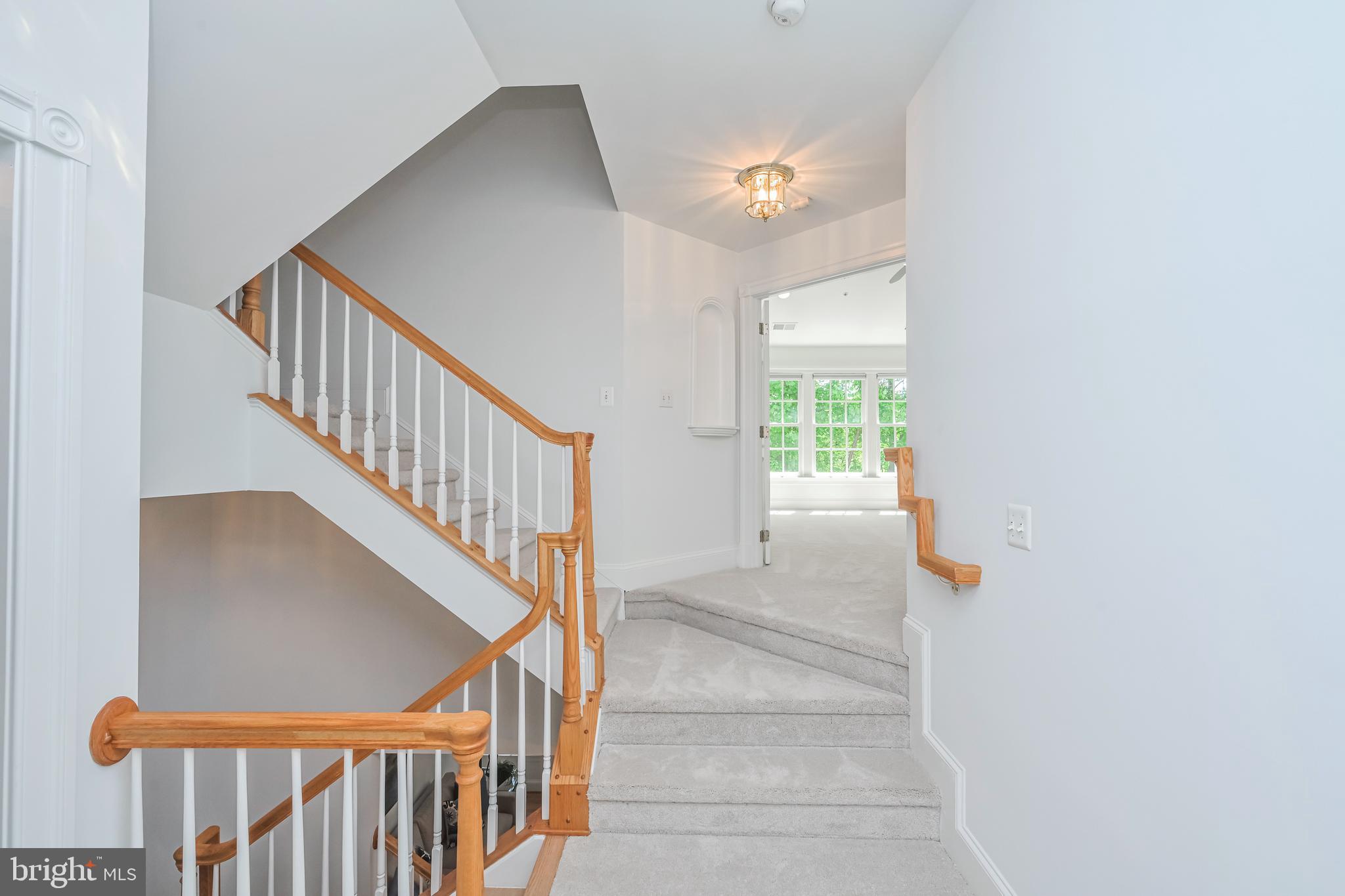 2335 SAWTOOTH OAK COURT