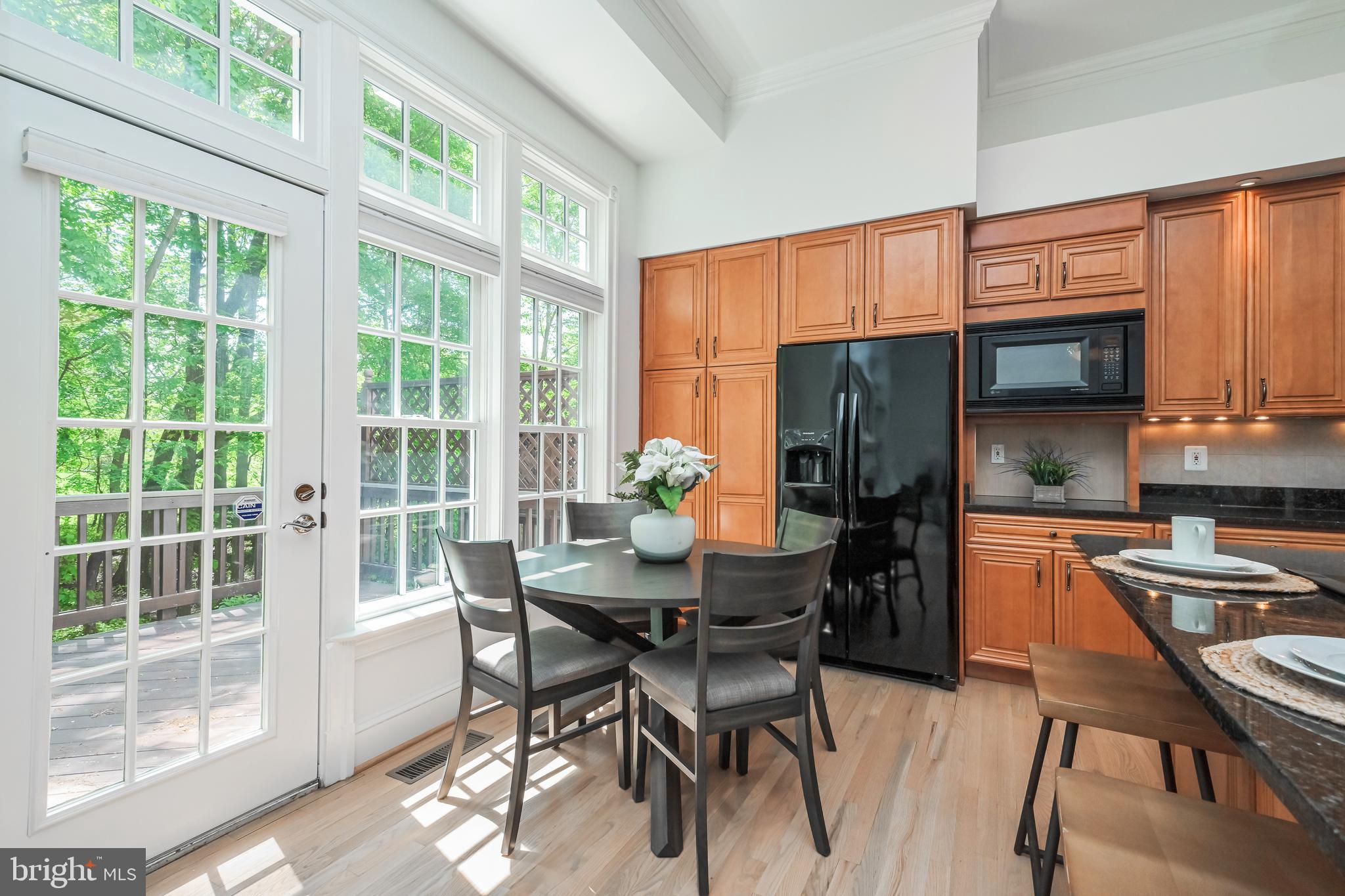 2335 SAWTOOTH OAK COURT