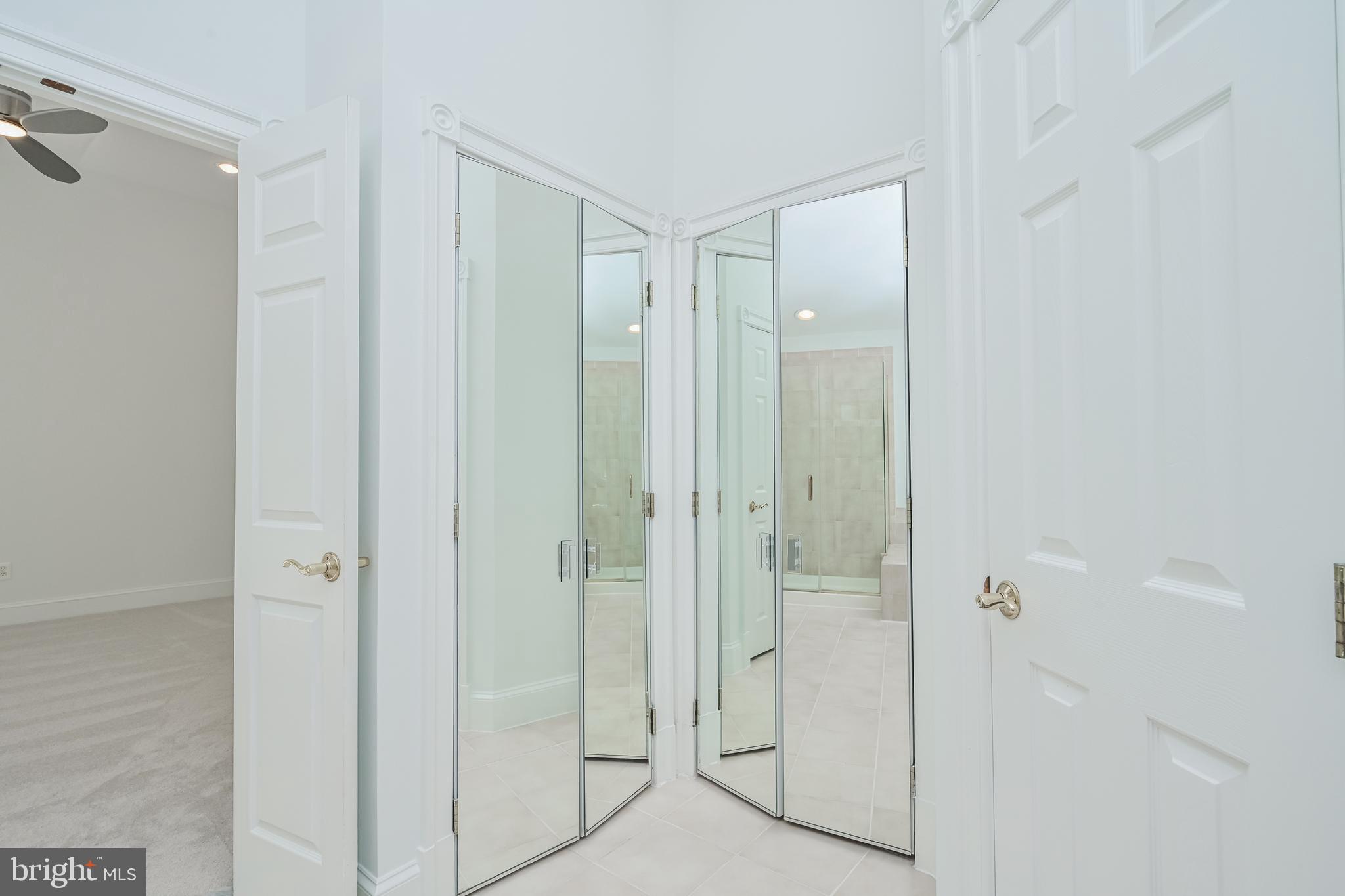 2335 SAWTOOTH OAK COURT