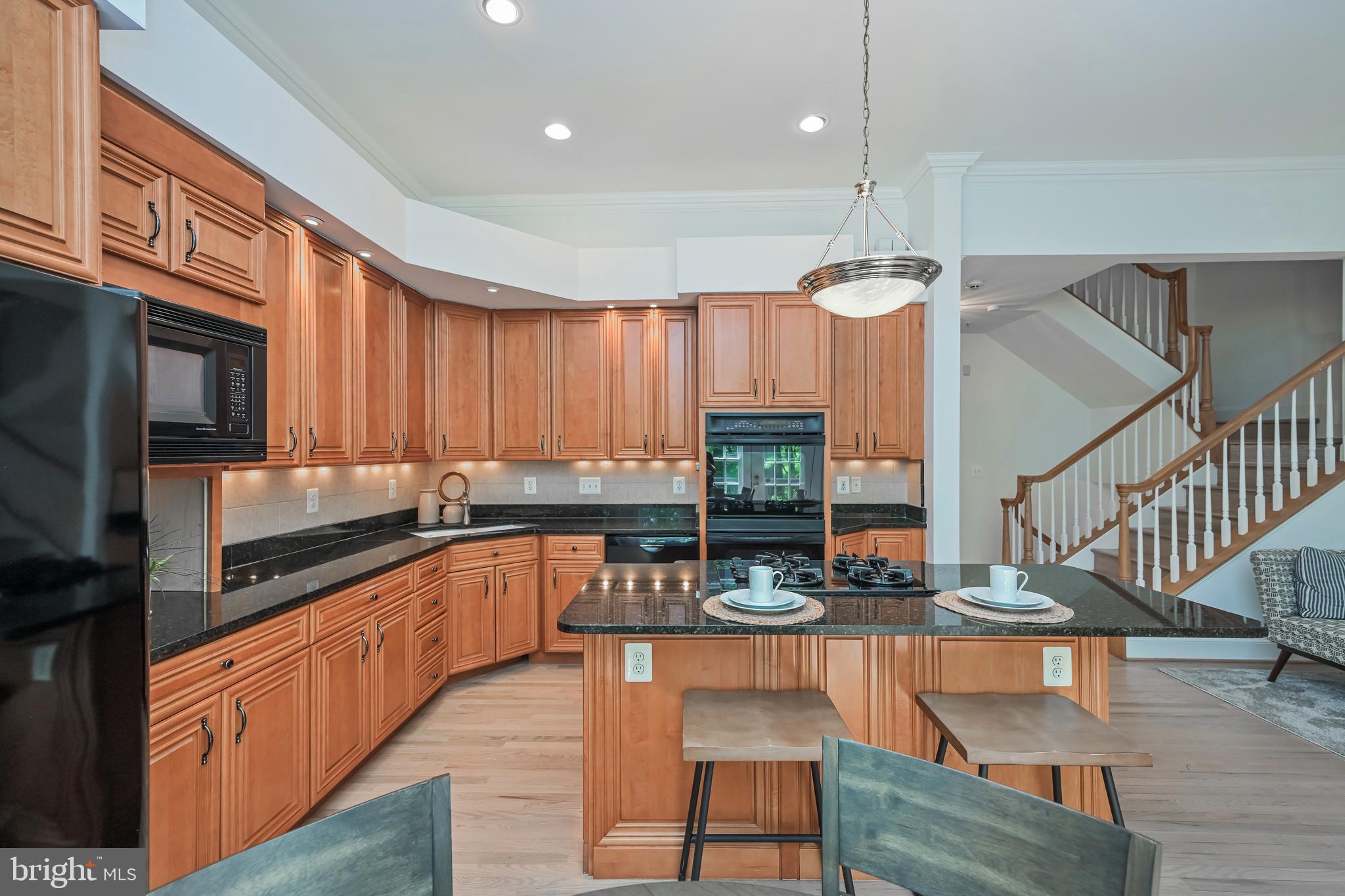 2335 SAWTOOTH OAK COURT