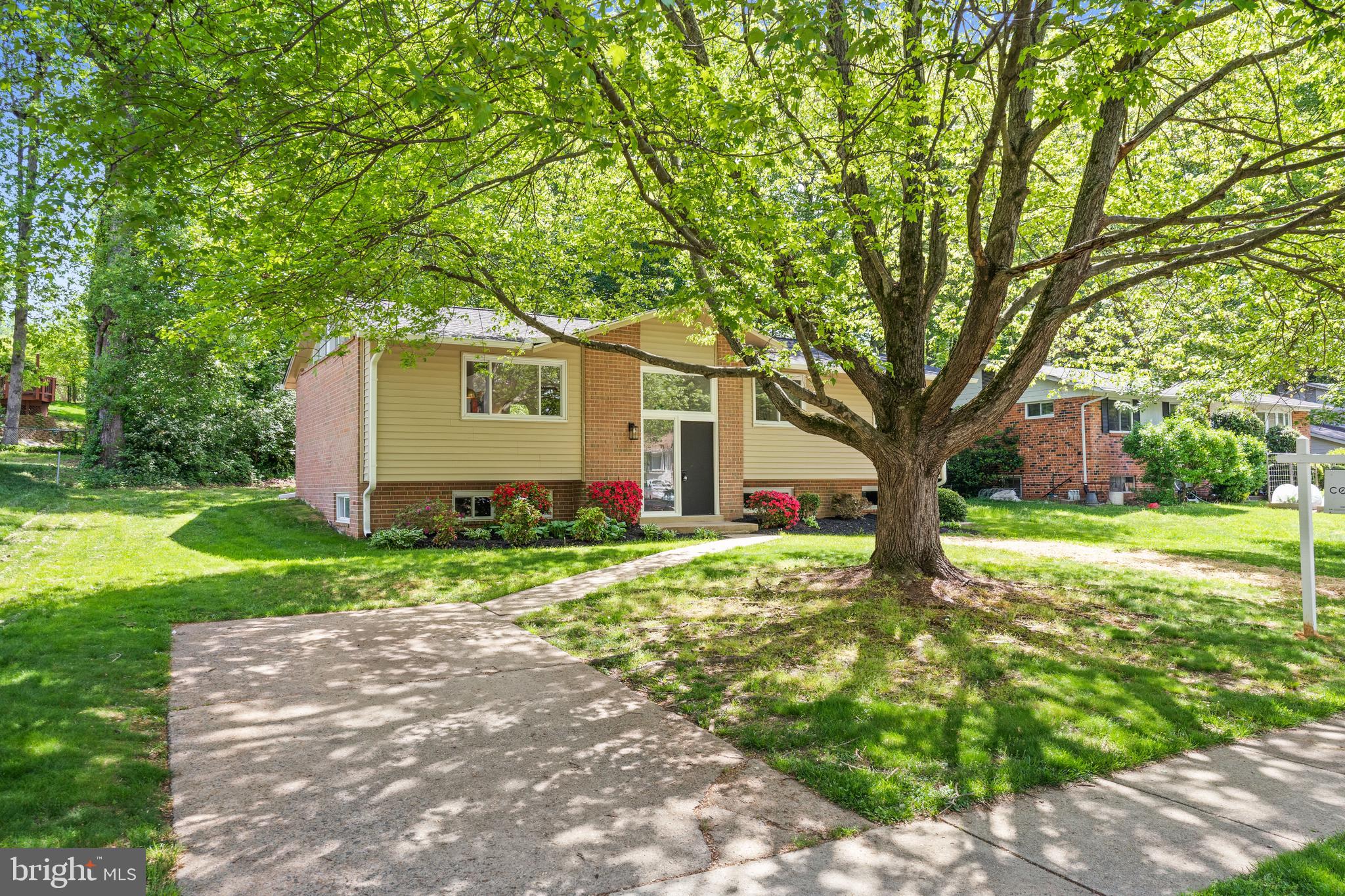 5203 GAINSBOROUGH DRIVE
