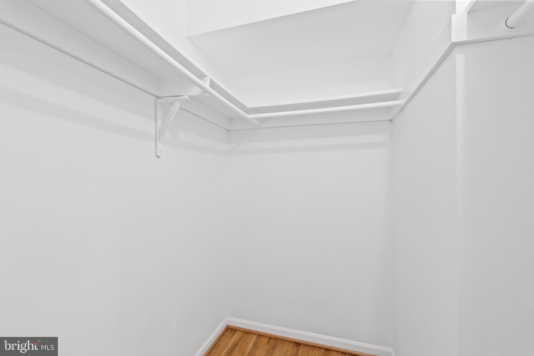 5203 GAINSBOROUGH DRIVE