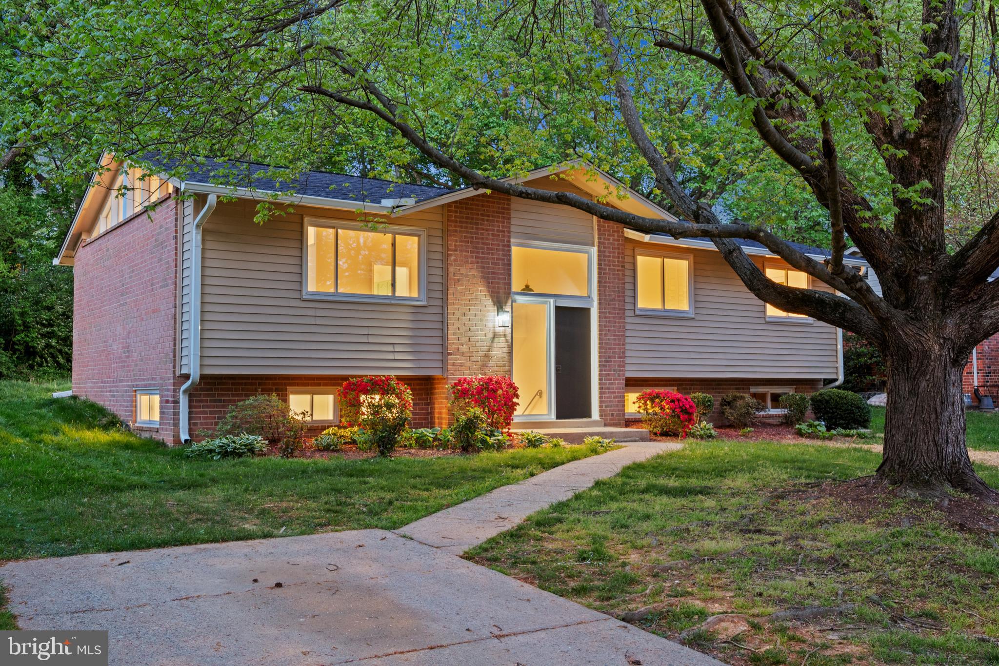 5203 GAINSBOROUGH DRIVE