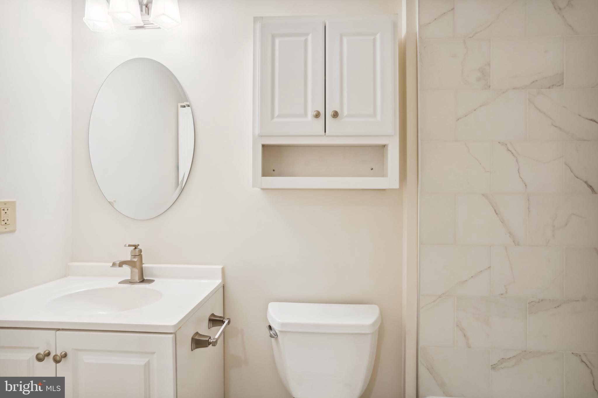 9112 SILVER POINTE WAY