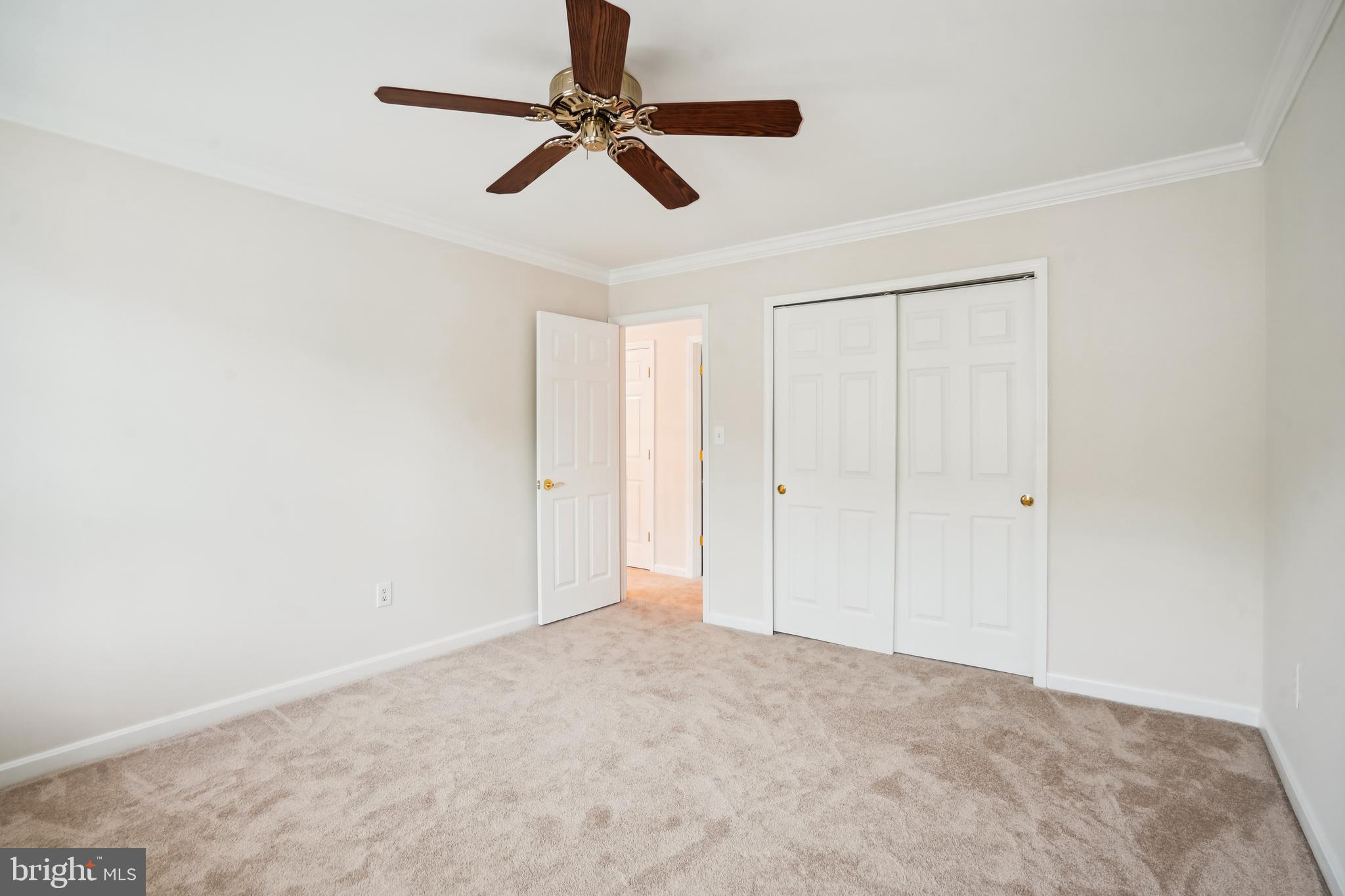 9112 SILVER POINTE WAY