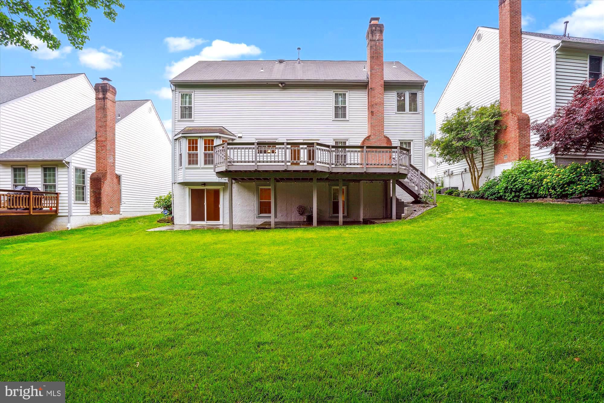 9112 SILVER POINTE WAY