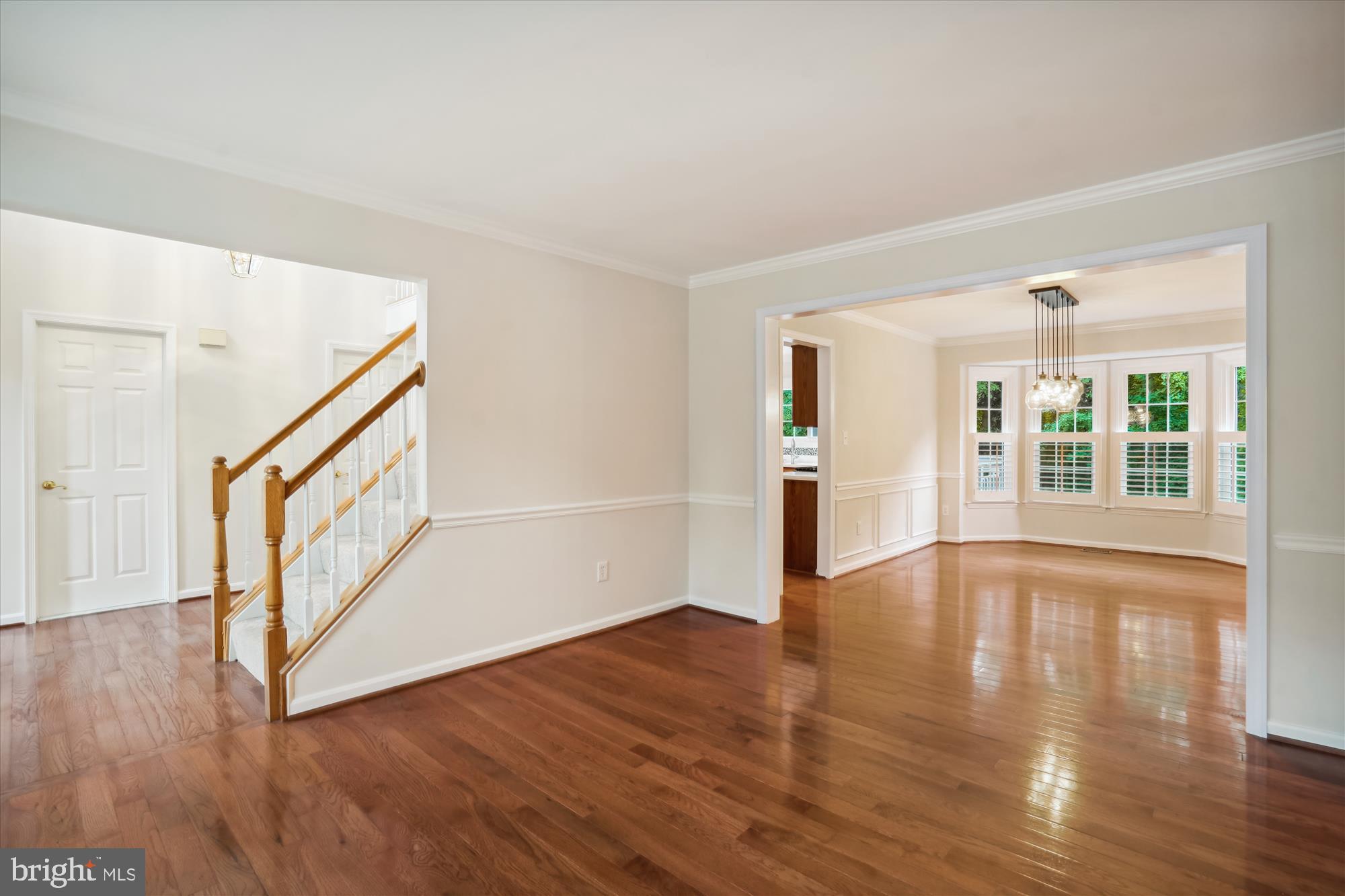 9112 SILVER POINTE WAY