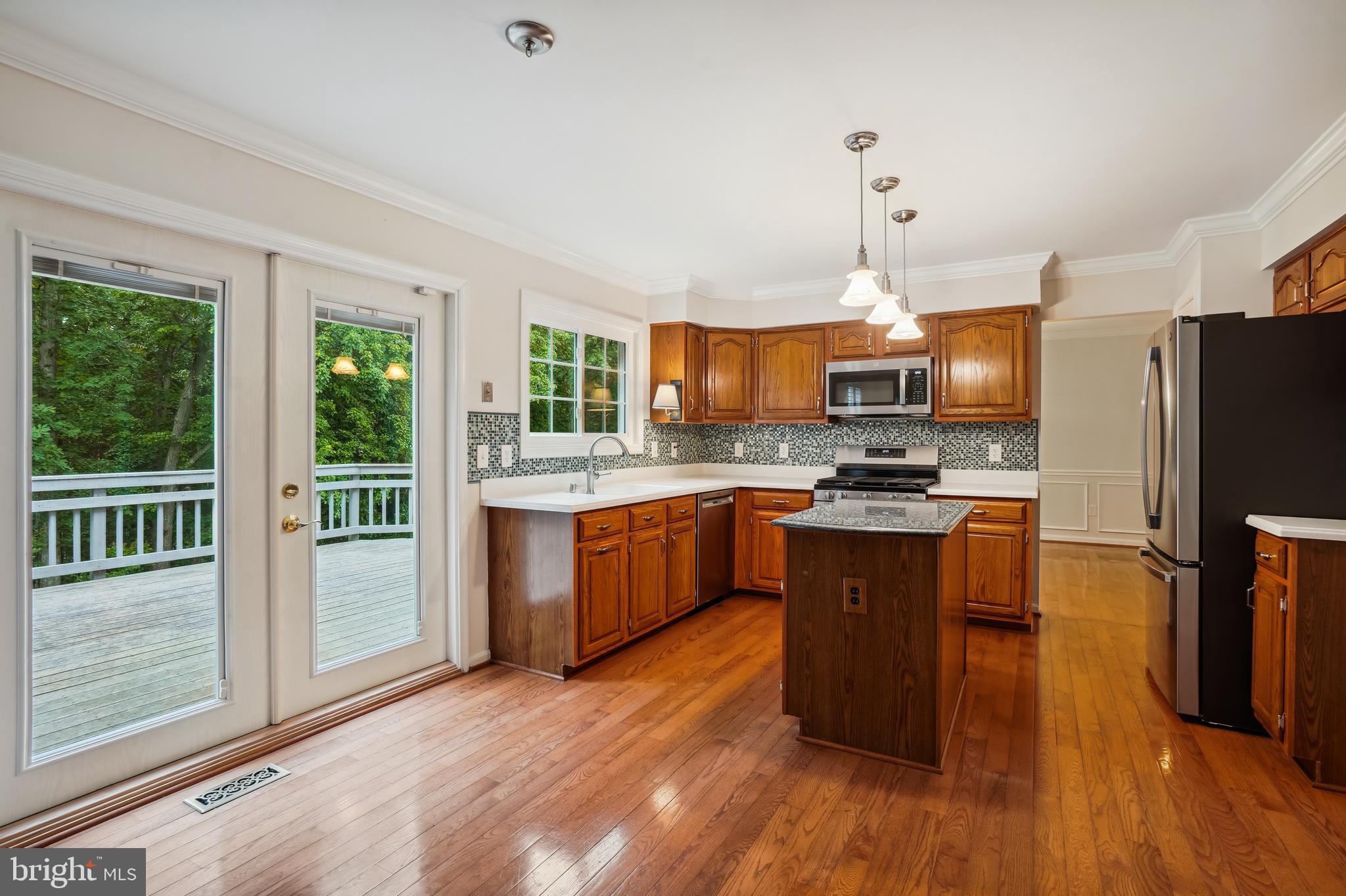 9112 SILVER POINTE WAY