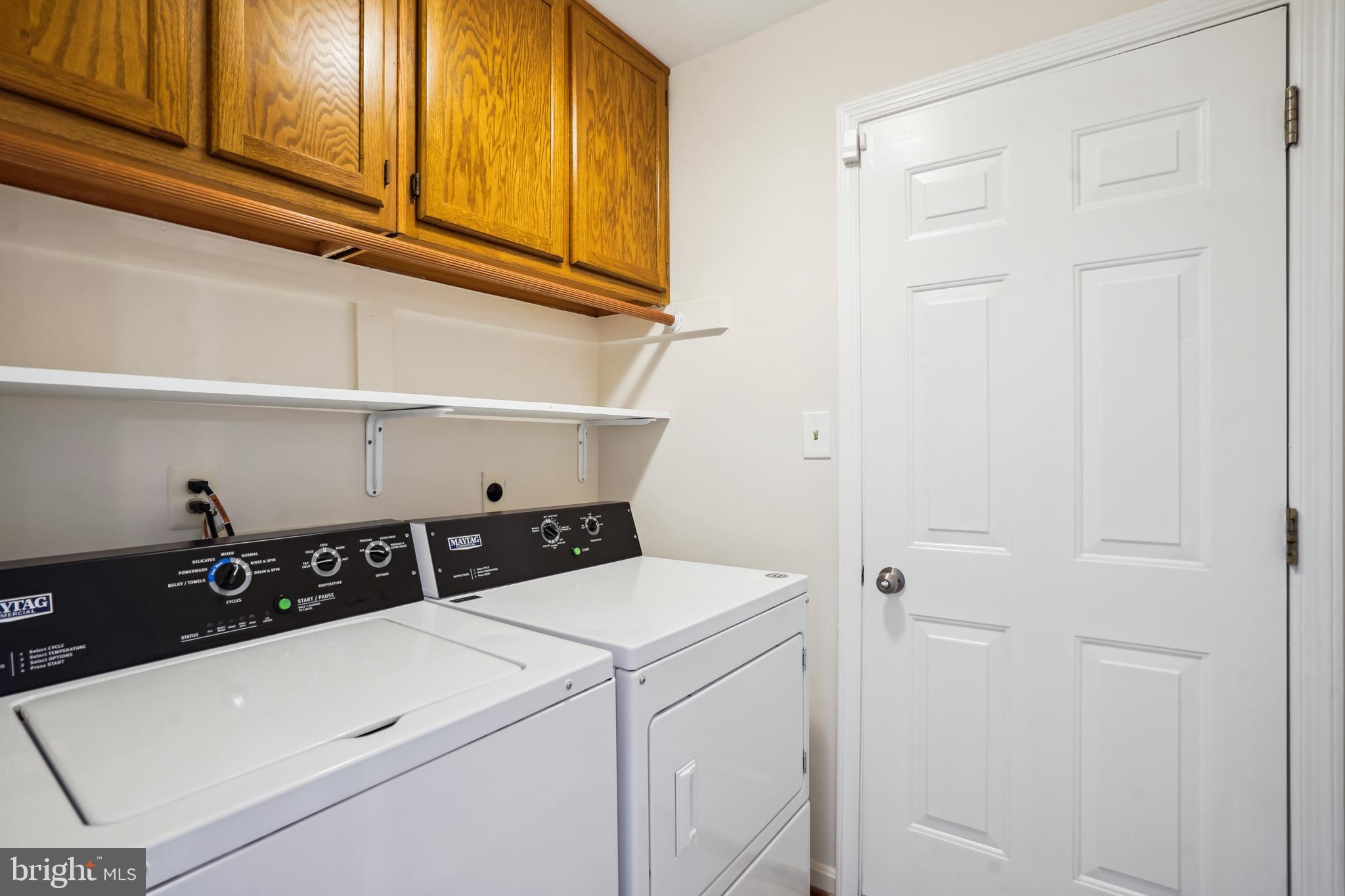 9112 SILVER POINTE WAY