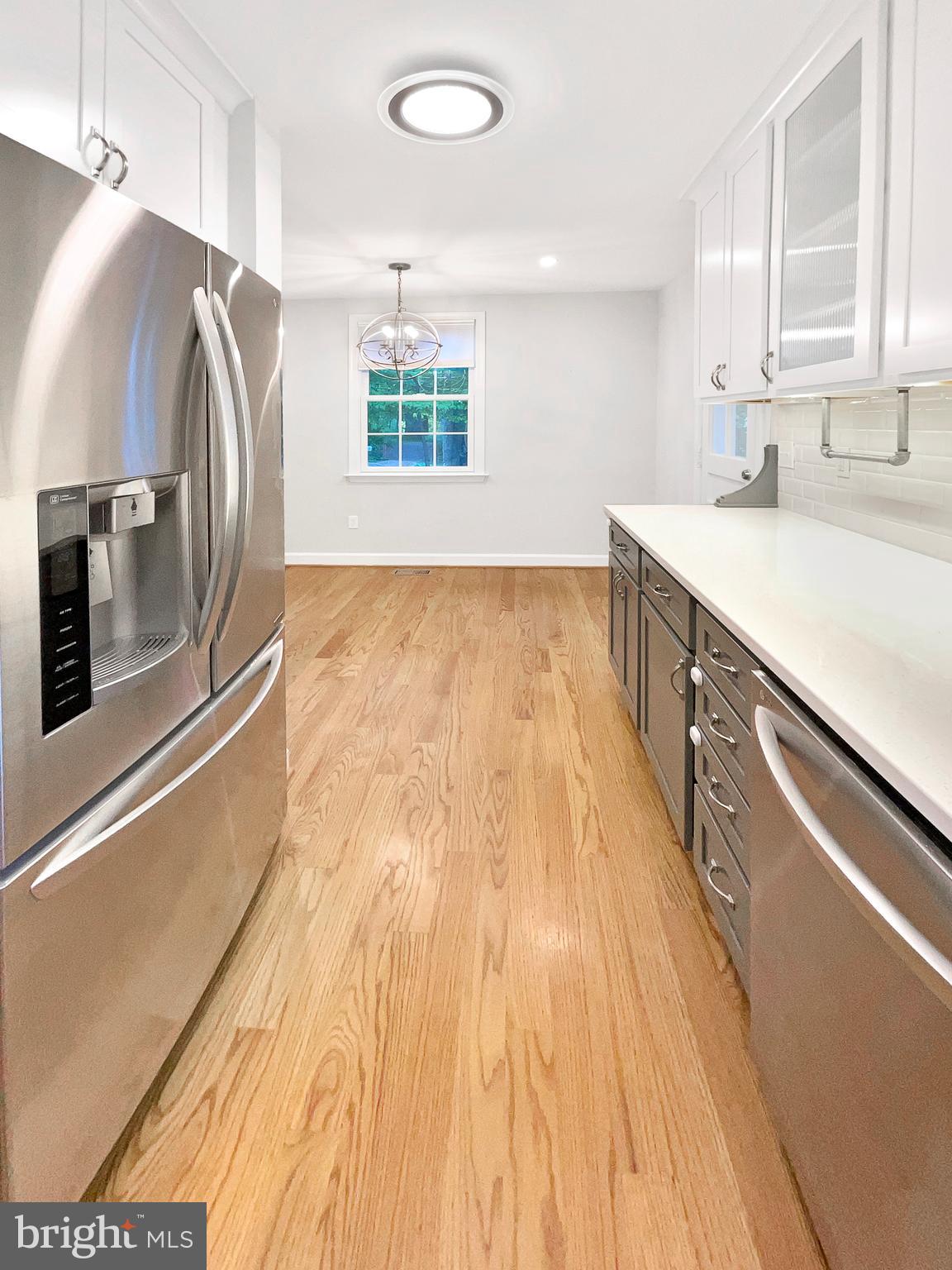 6937 CHESTNUT AVENUE