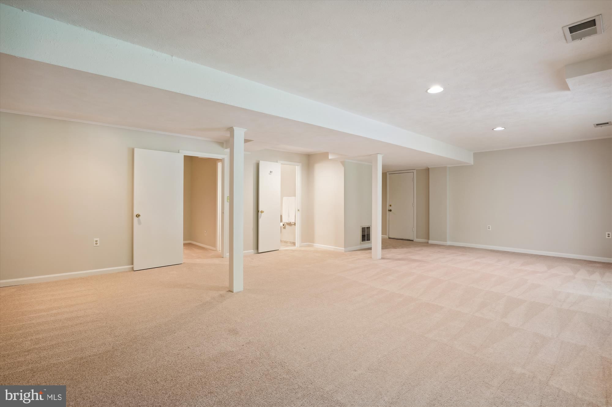 1808 BRIAR RIDGE COURT