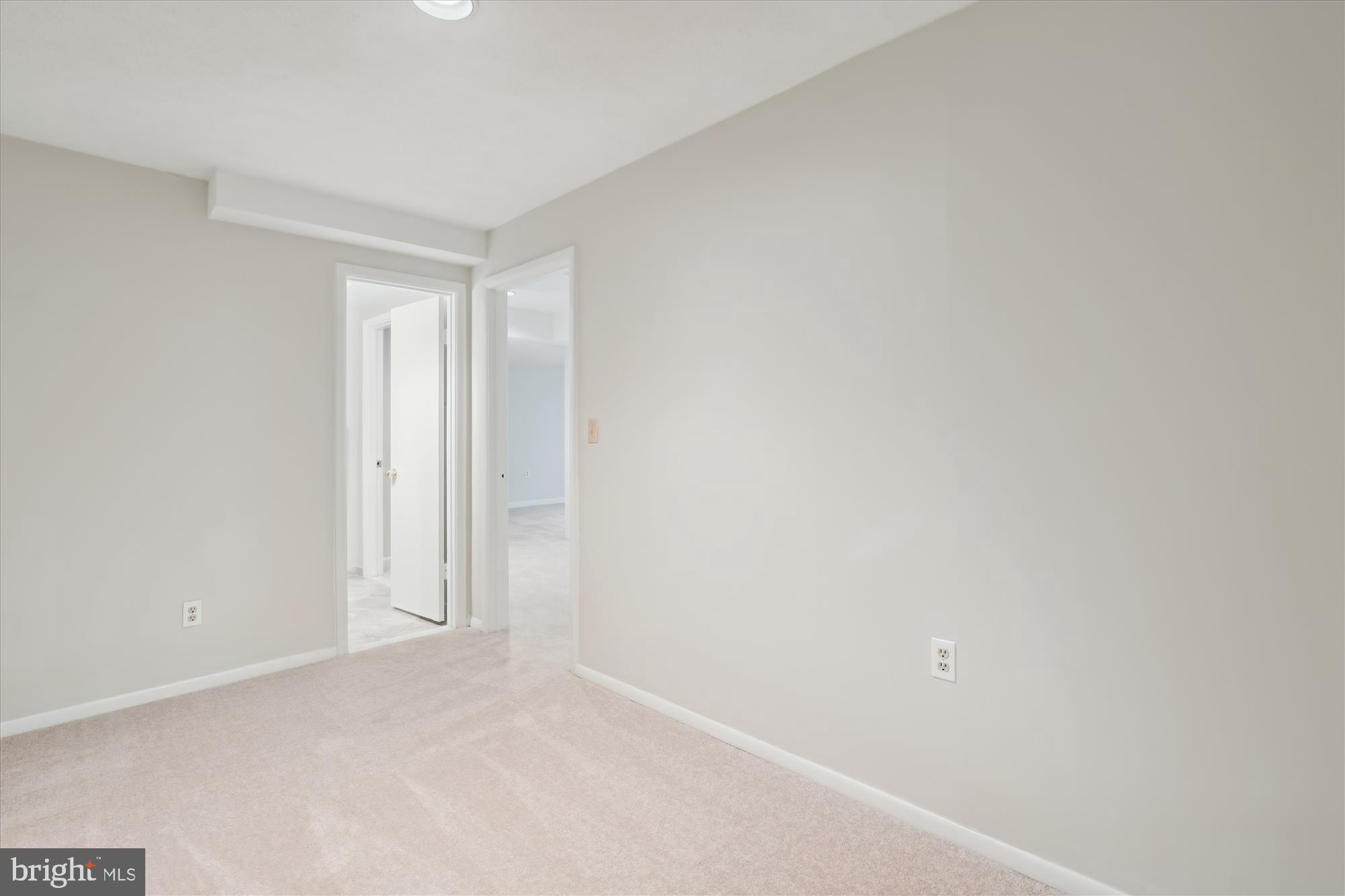 1808 BRIAR RIDGE COURT