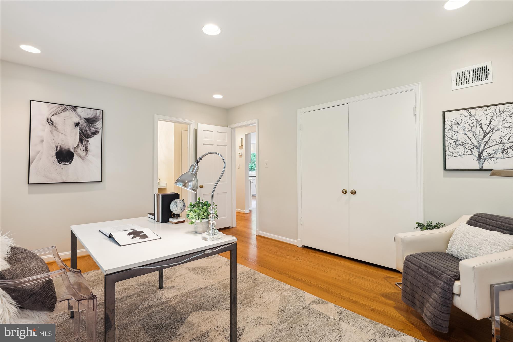 1808 BRIAR RIDGE COURT