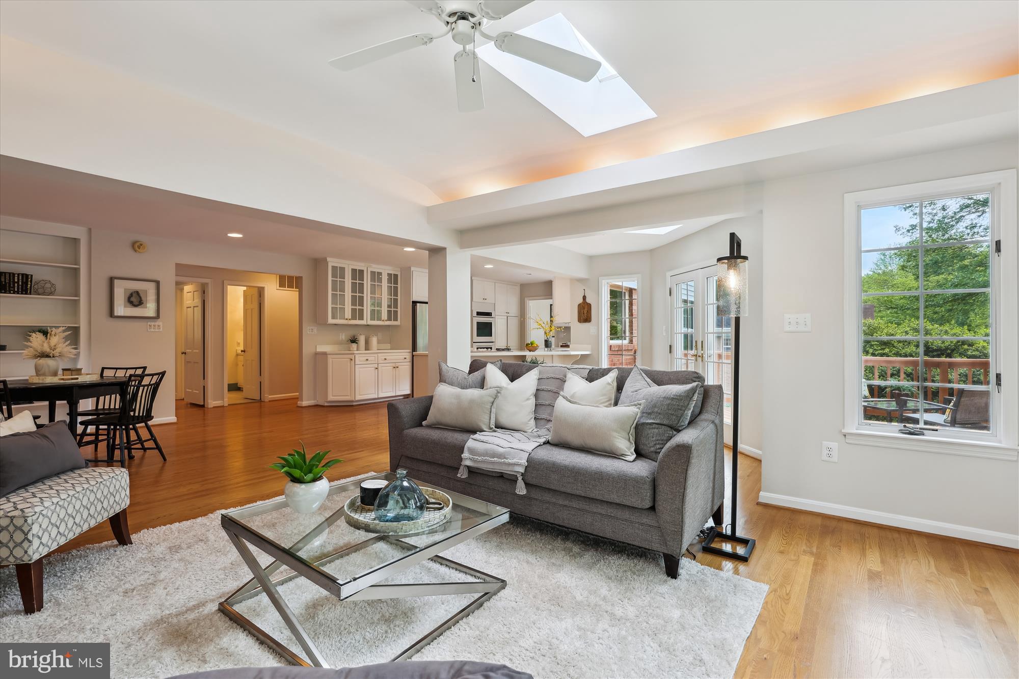 1808 BRIAR RIDGE COURT