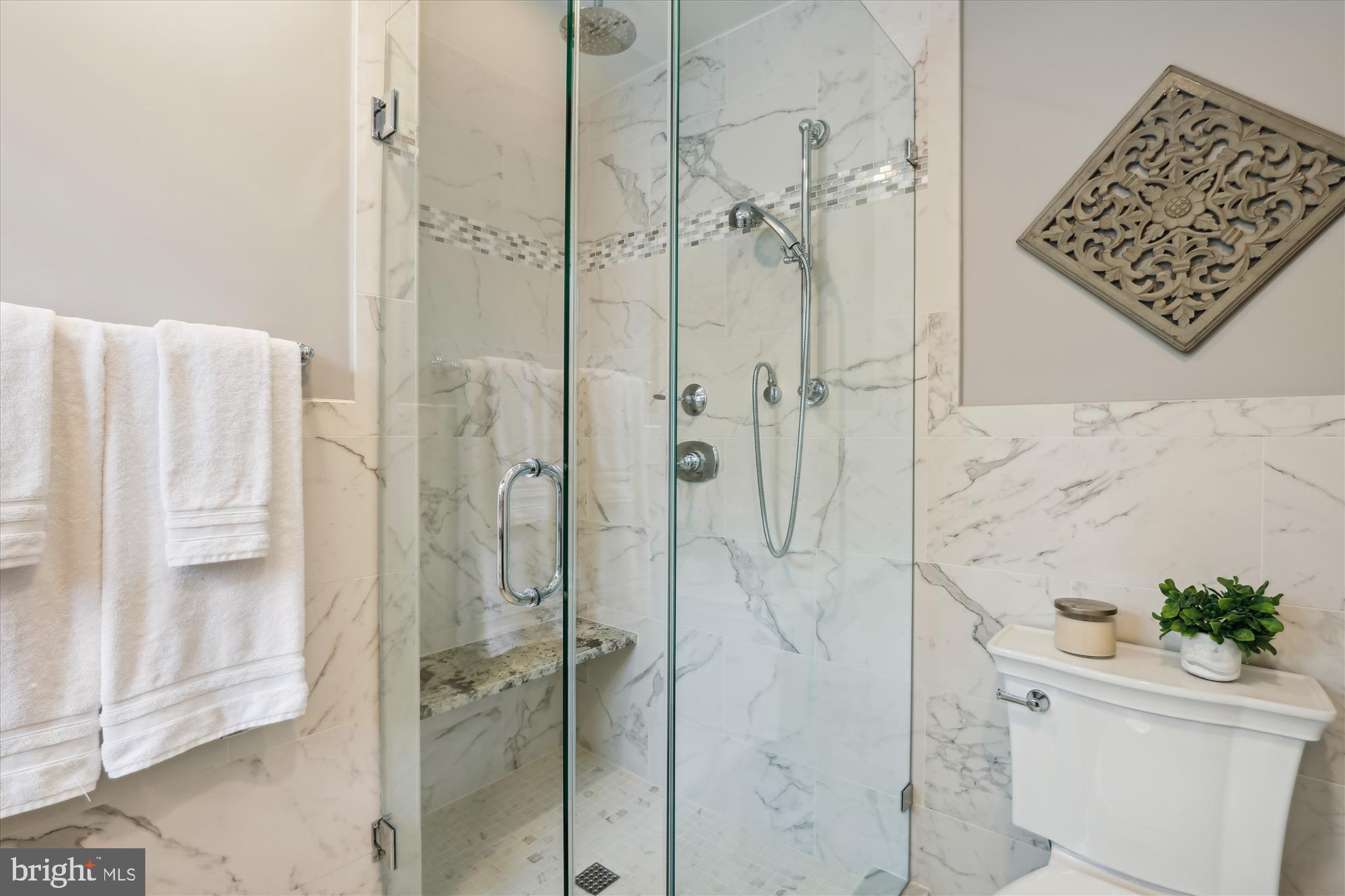 1808 BRIAR RIDGE COURT