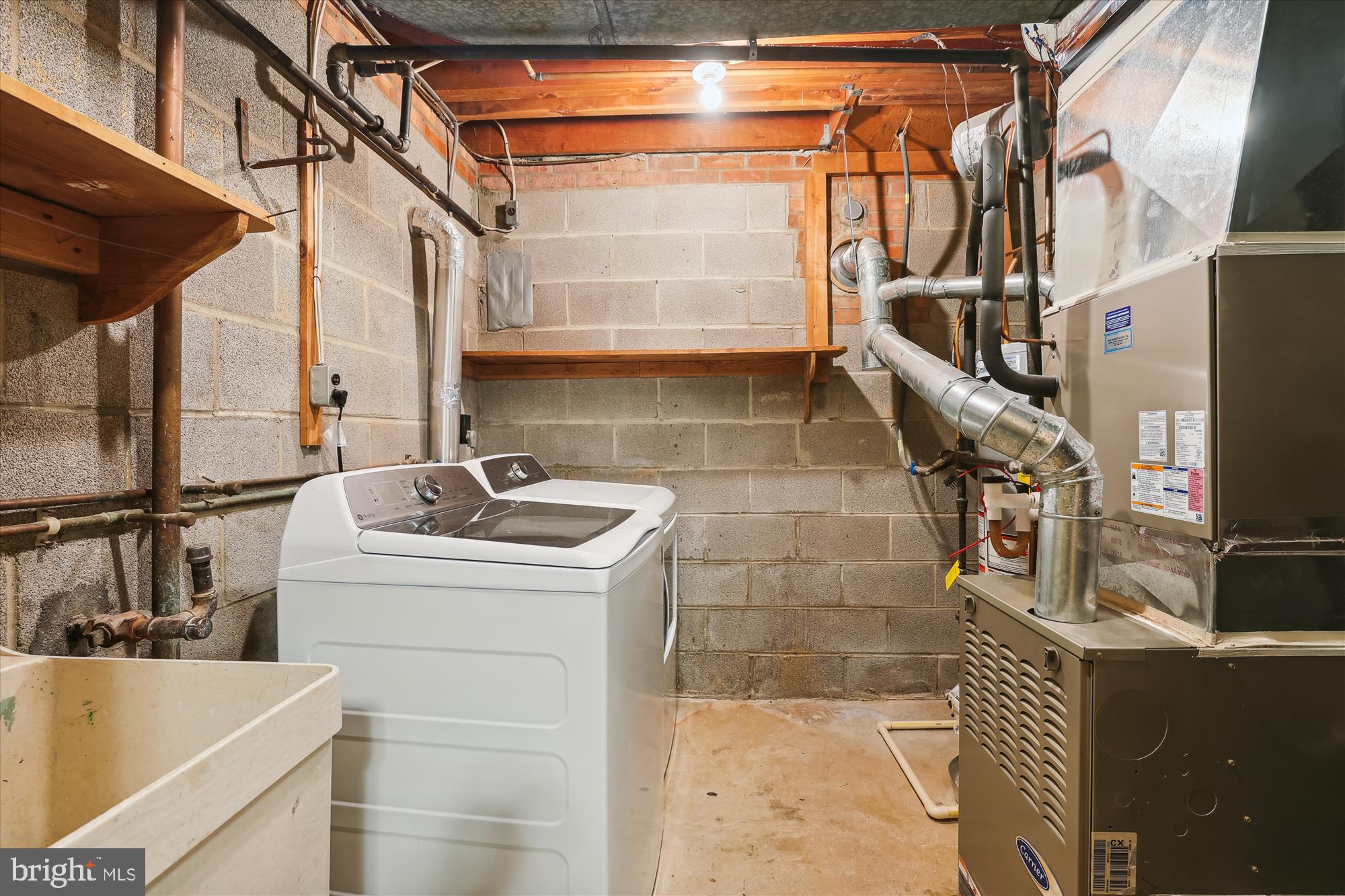 1808 BRIAR RIDGE COURT