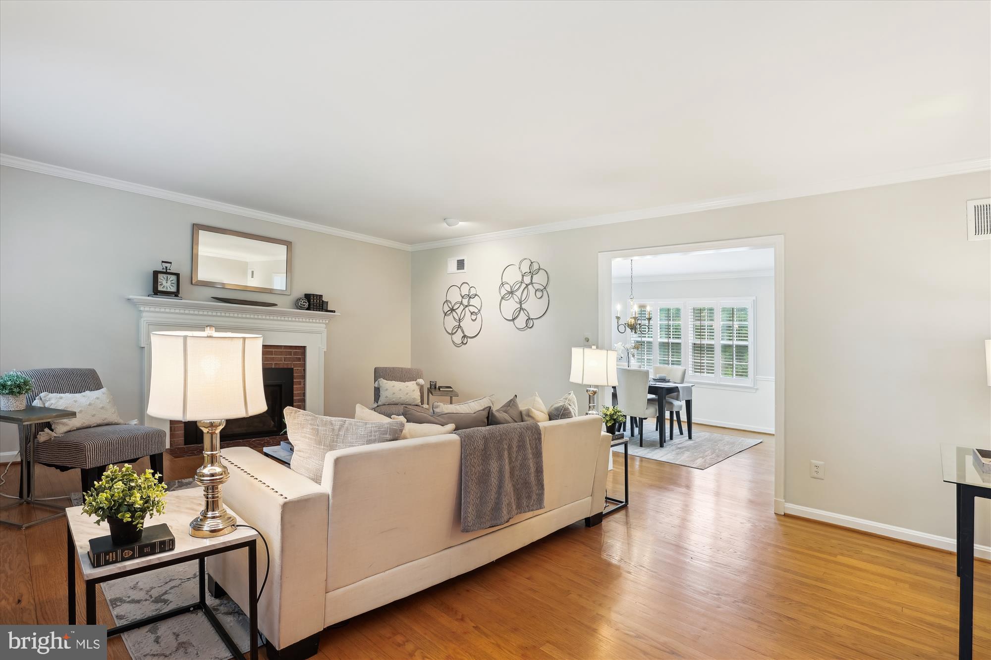 1808 BRIAR RIDGE COURT