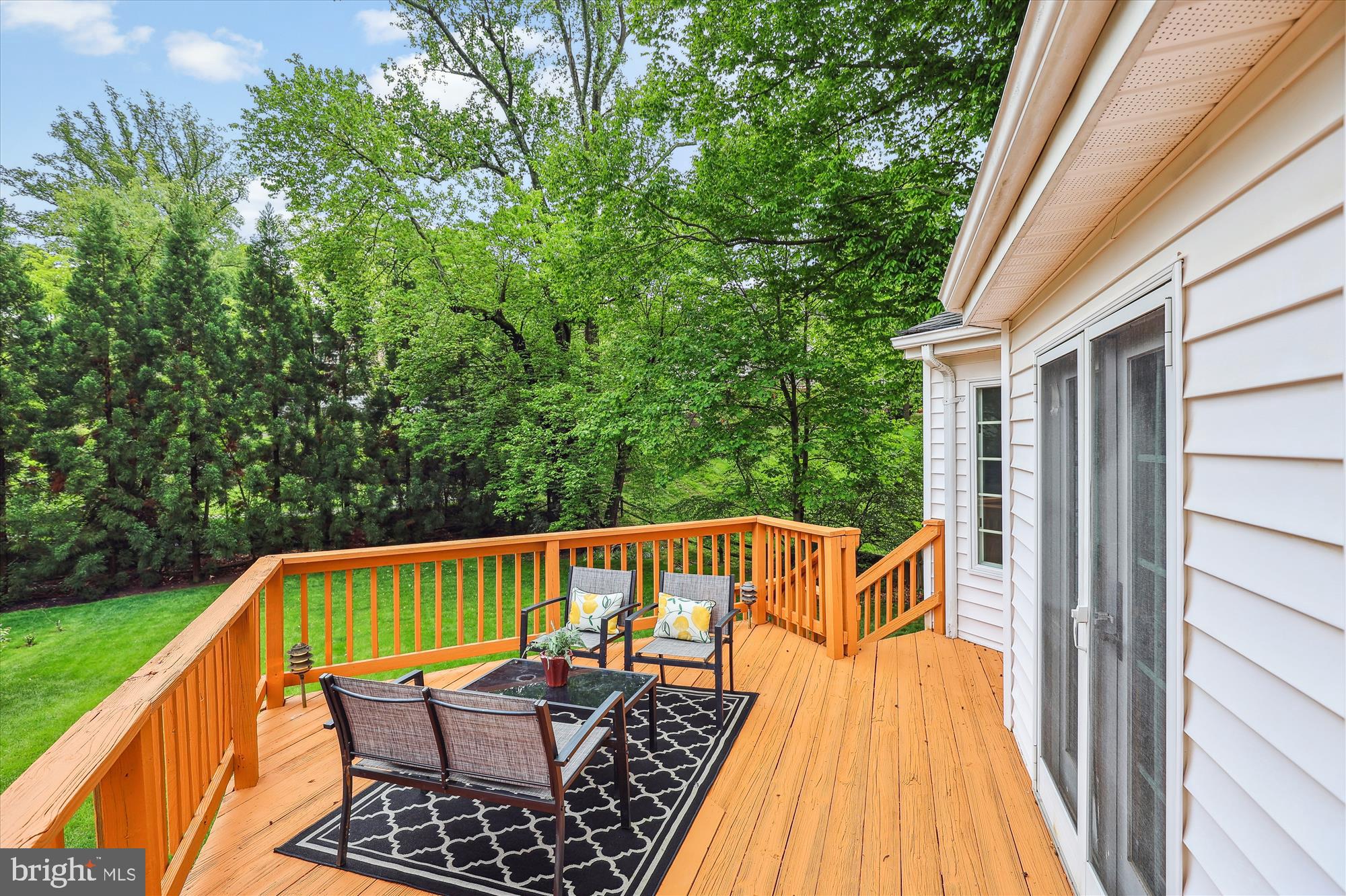 1808 BRIAR RIDGE COURT