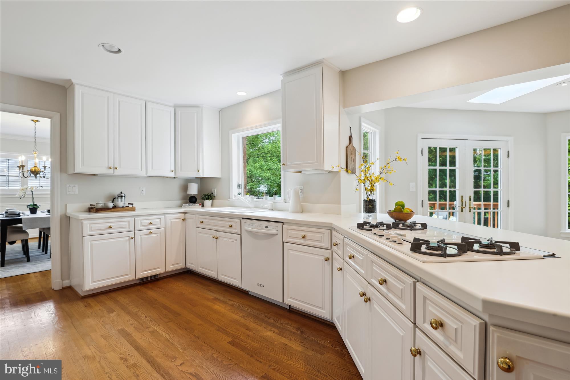 1808 BRIAR RIDGE COURT