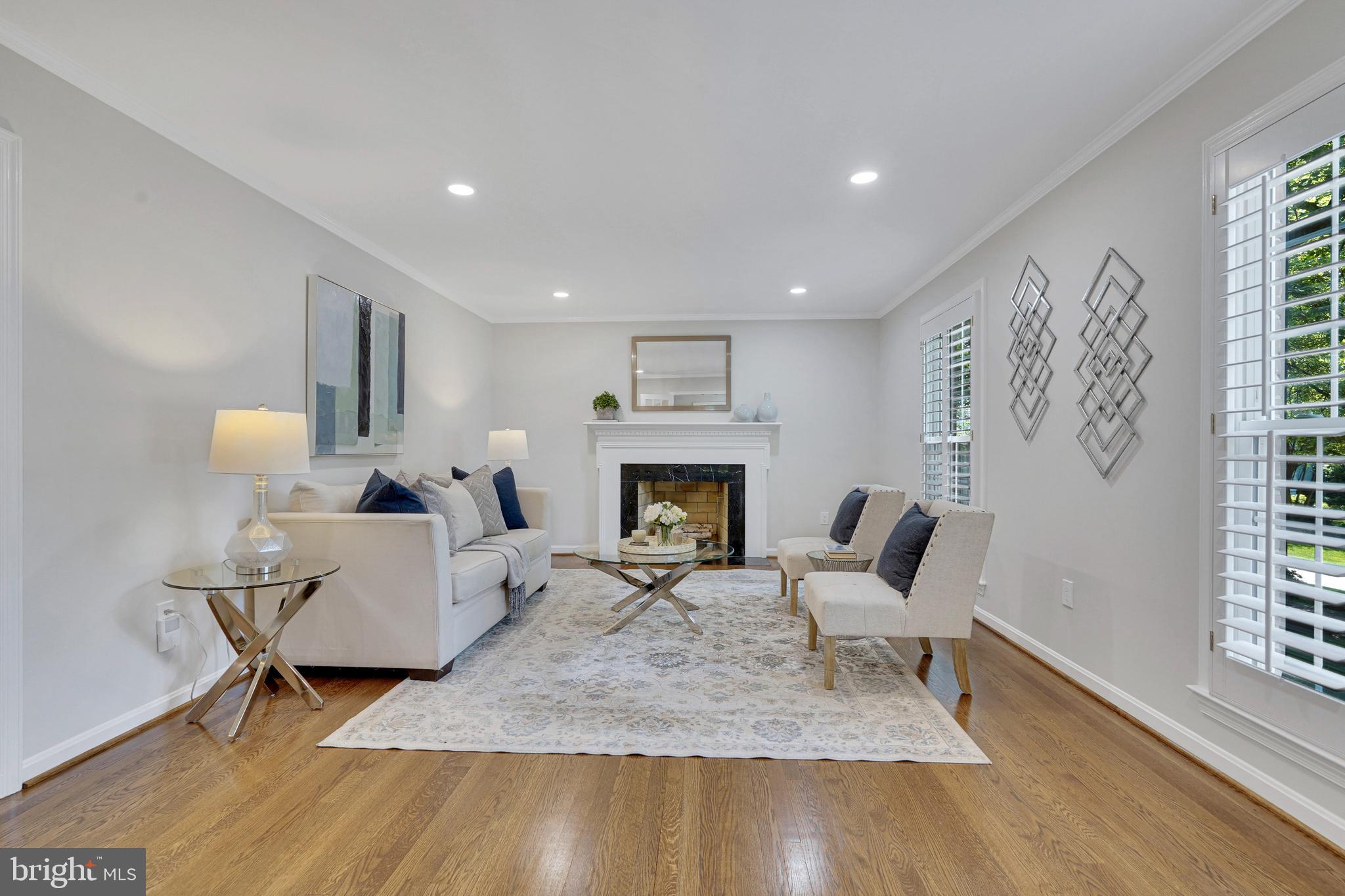 8709 EAGLEBROOK COURT