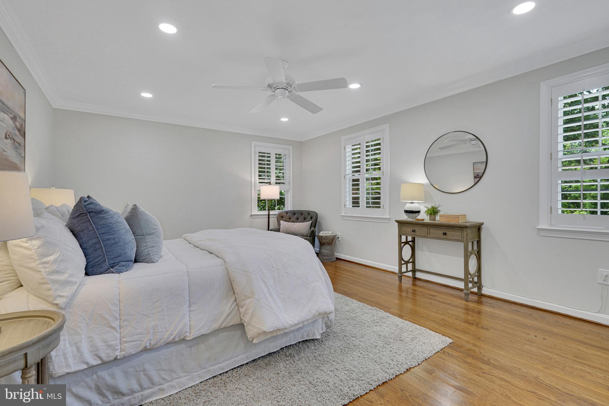 8709 EAGLEBROOK COURT