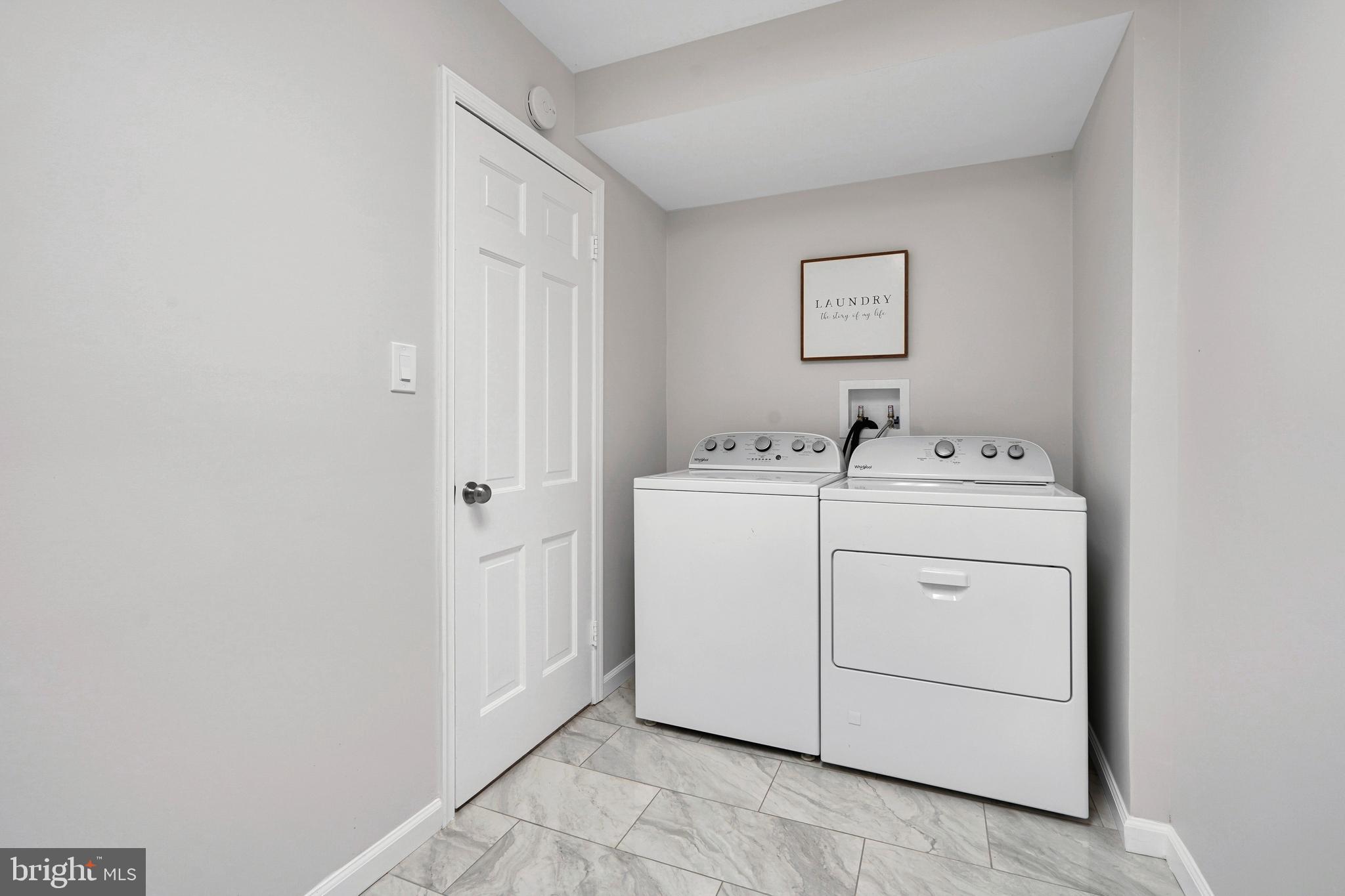 8709 EAGLEBROOK COURT