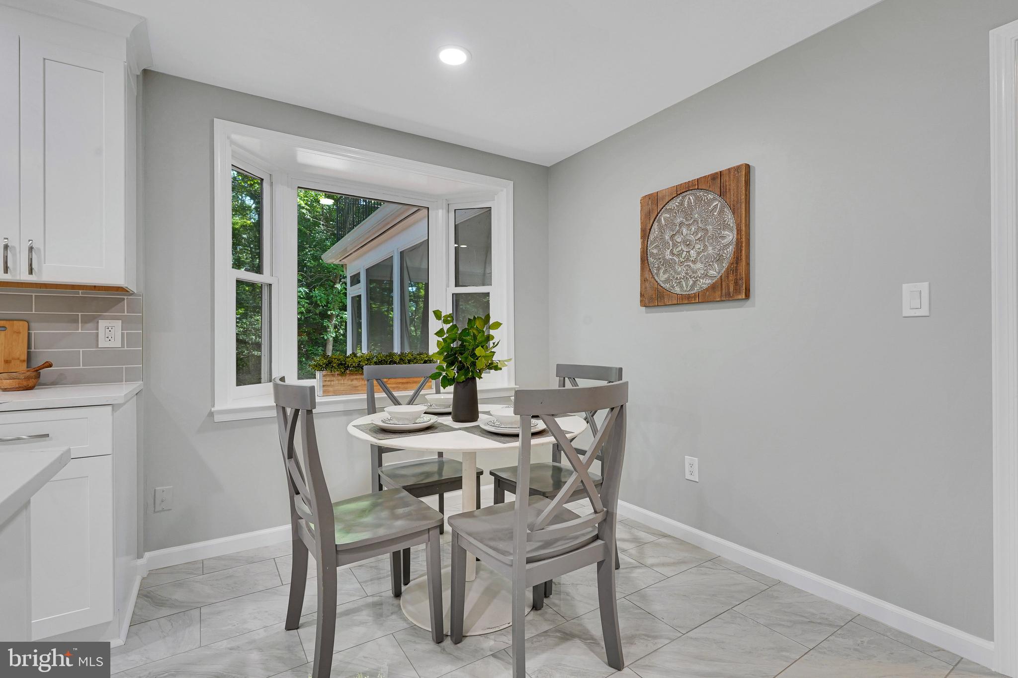 8709 EAGLEBROOK COURT