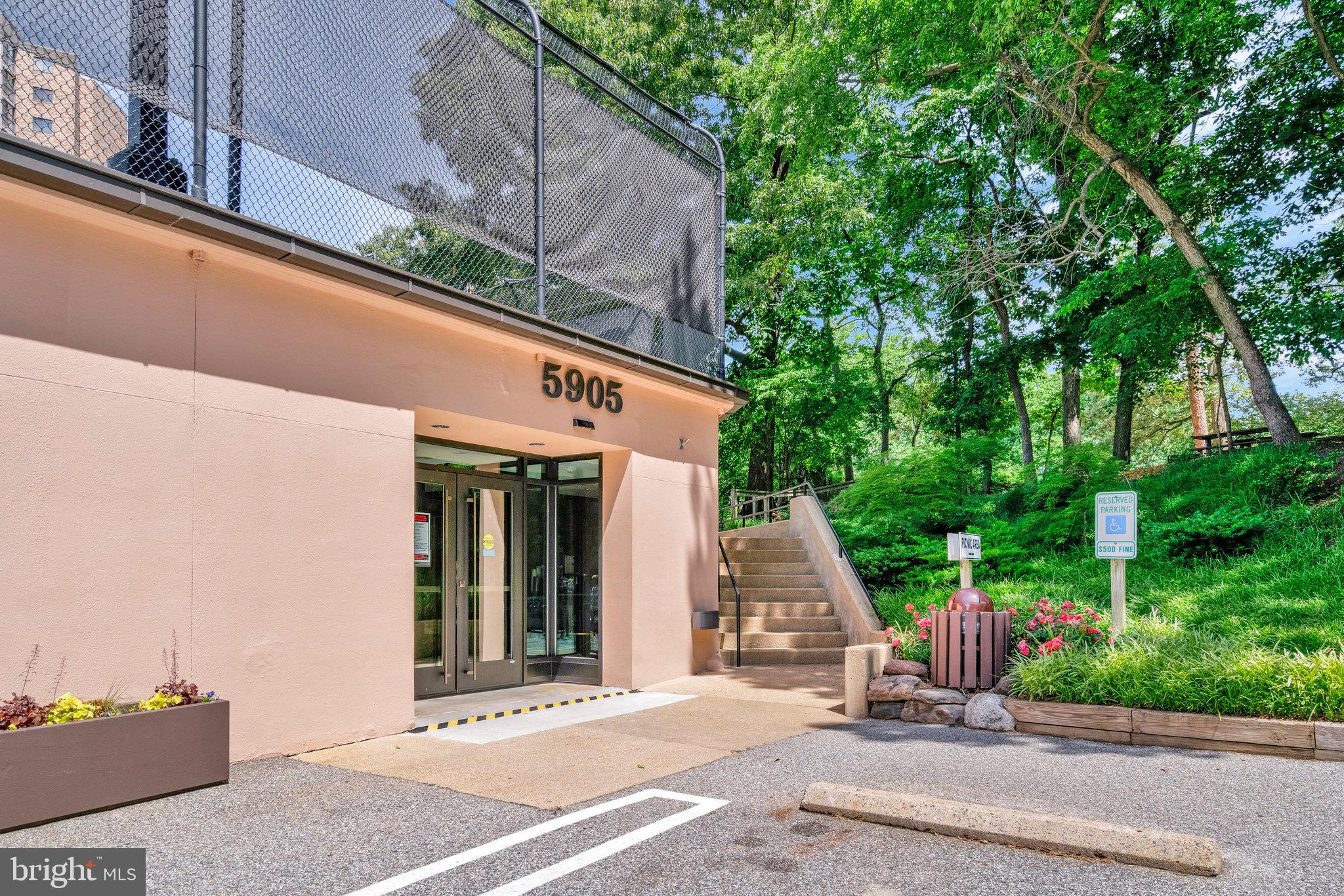 5904 MOUNT EAGLE DRIVE 202