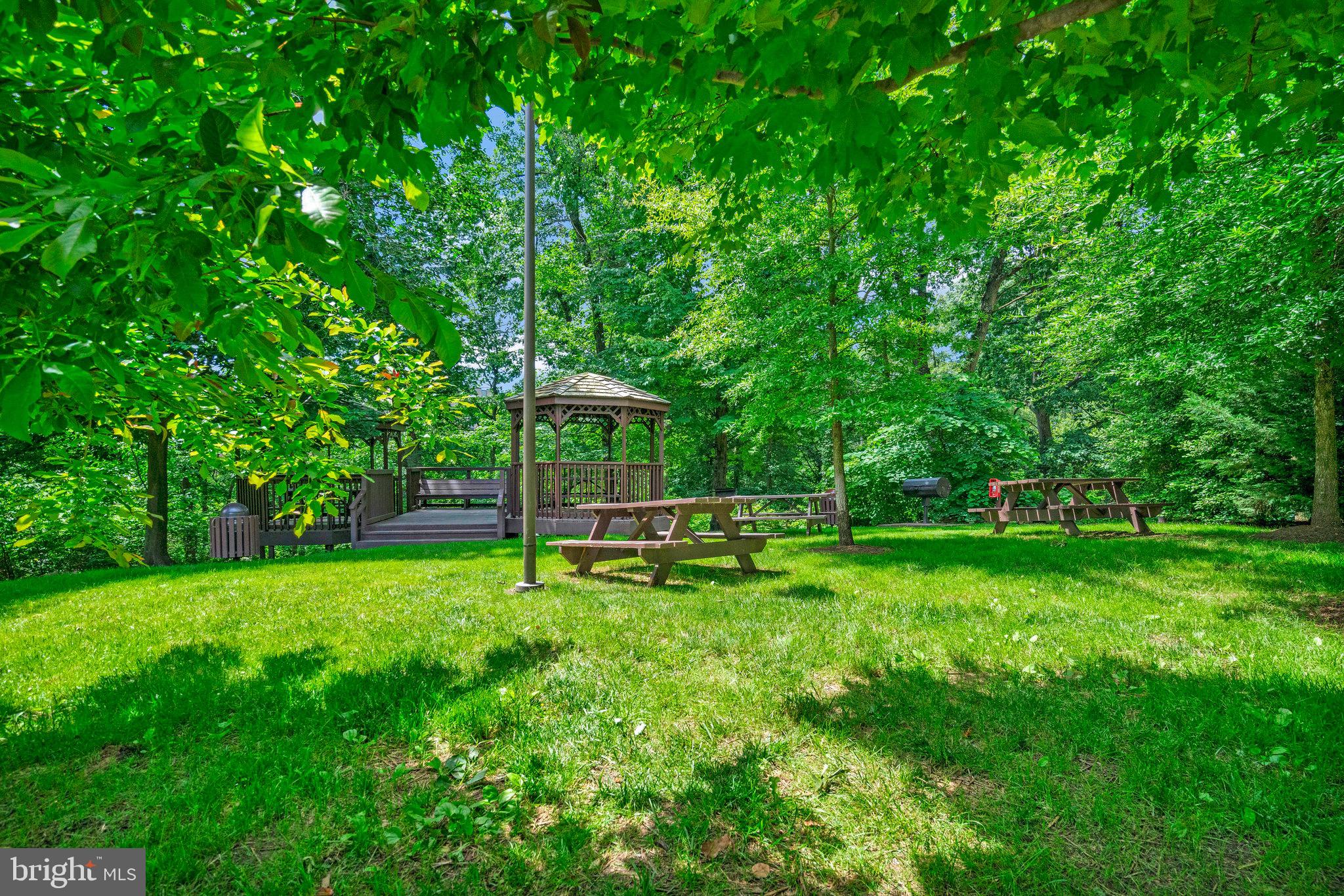 5904 MOUNT EAGLE DRIVE 202