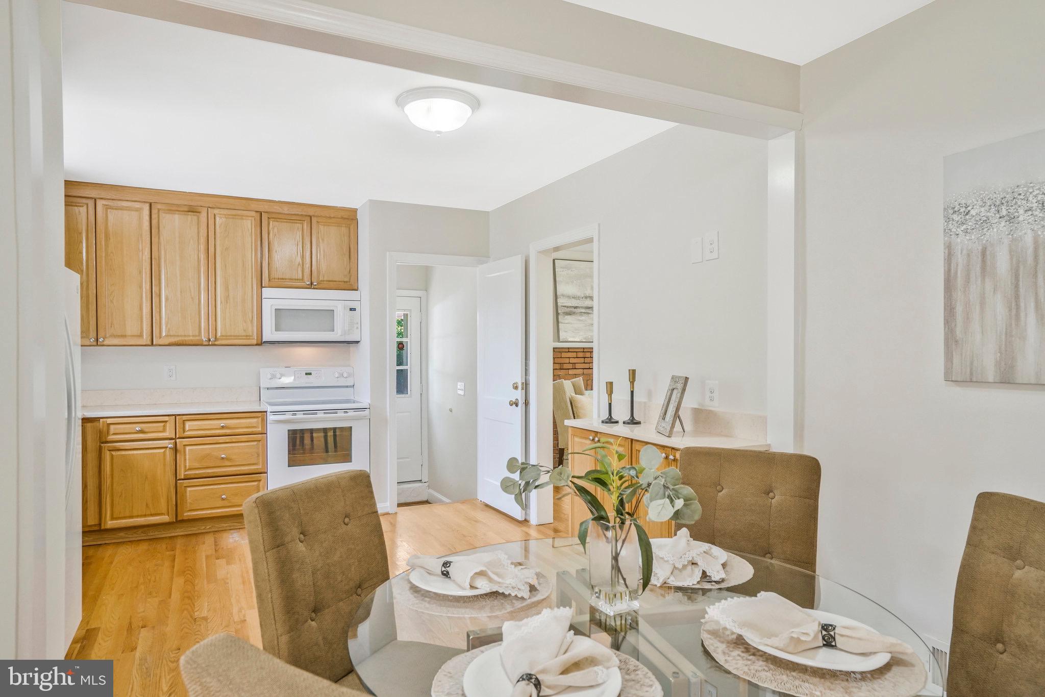 2513 BEACON HILL ROAD