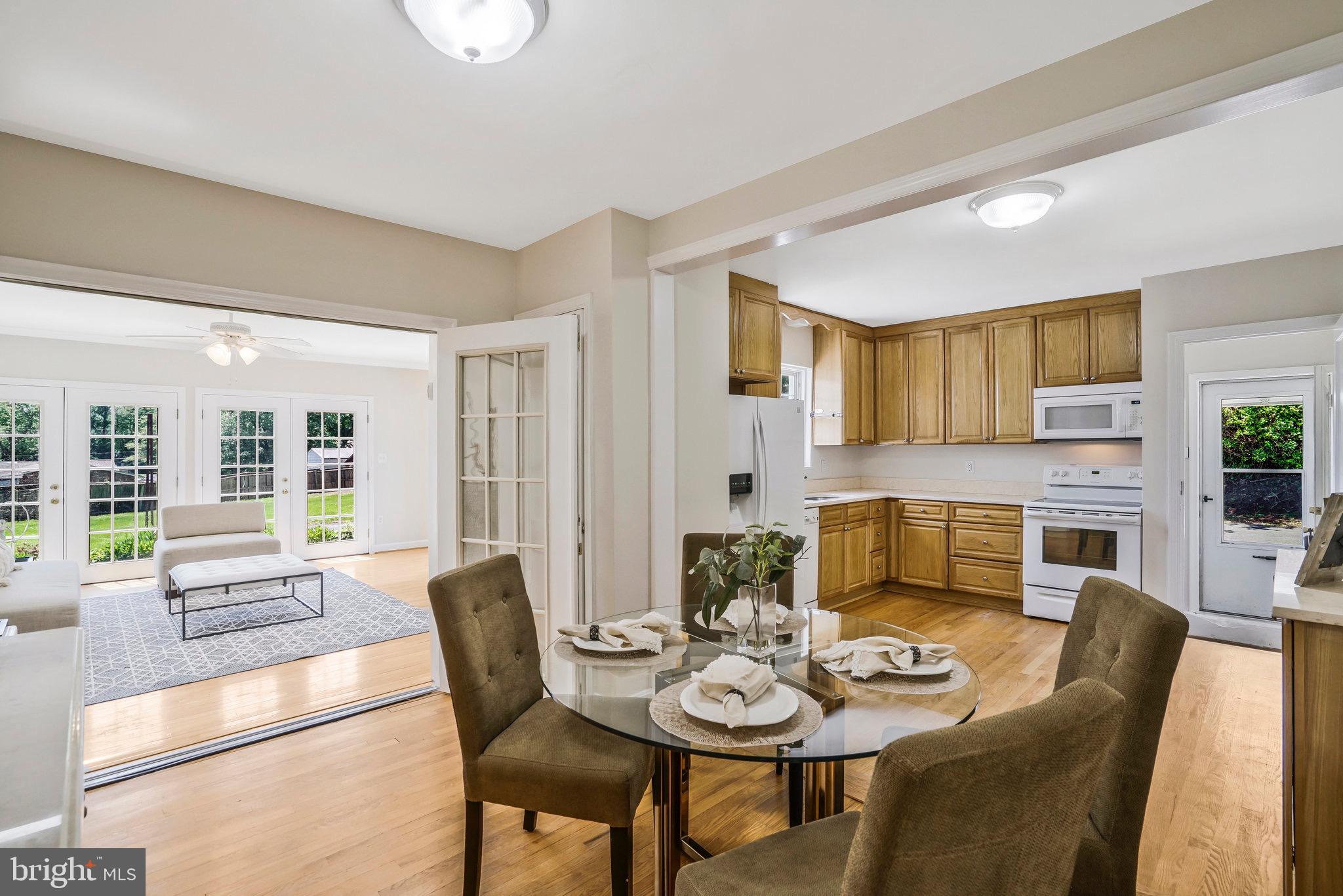 2513 BEACON HILL ROAD