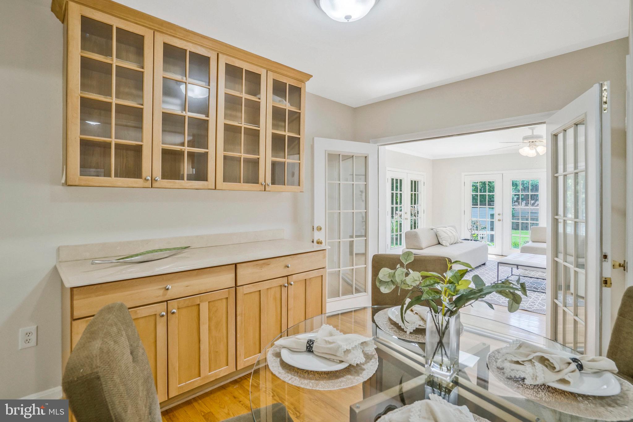 2513 BEACON HILL ROAD